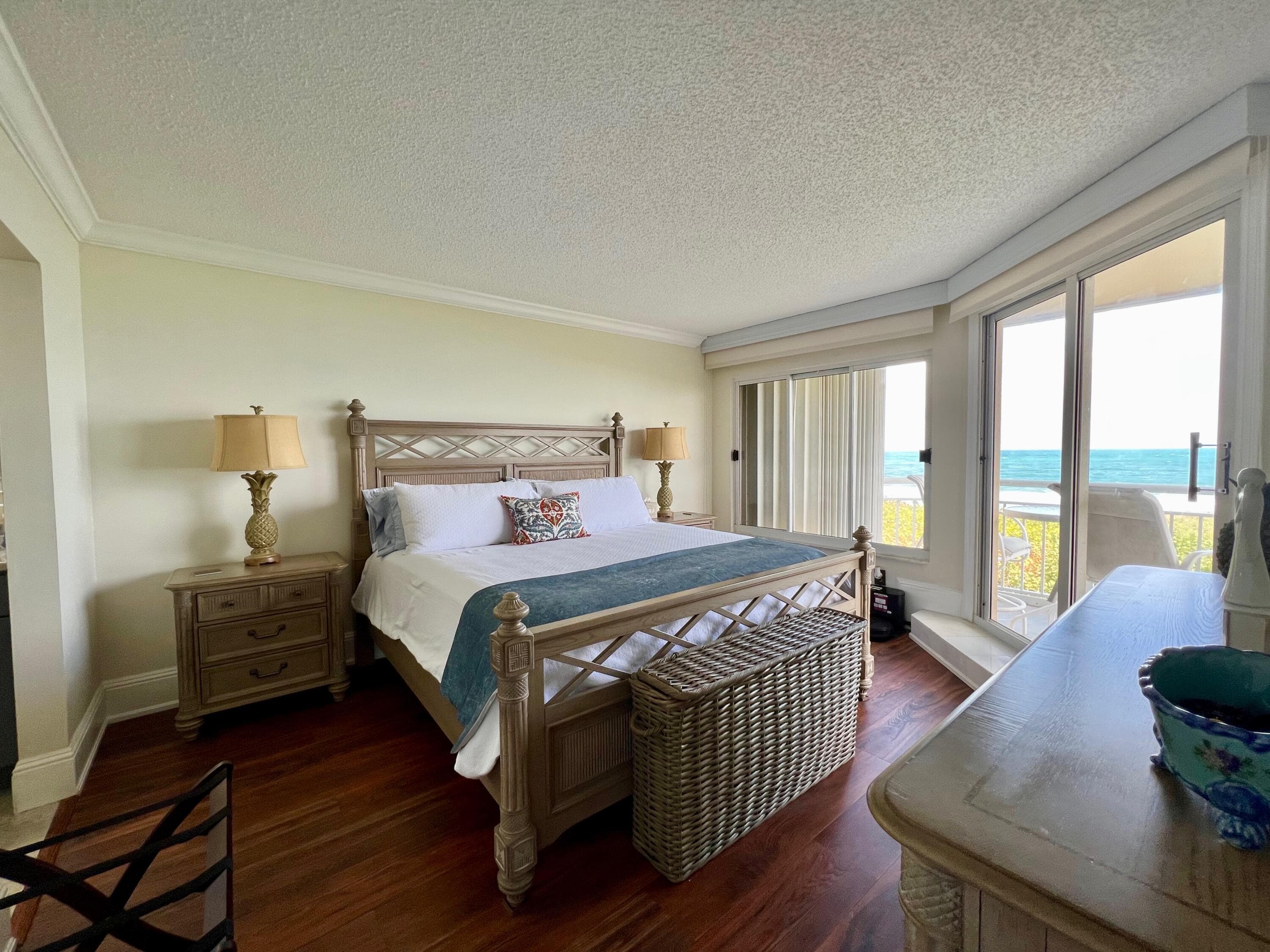 3870 N Highway A1a 304, Hutchinson Island, FL 34949 10