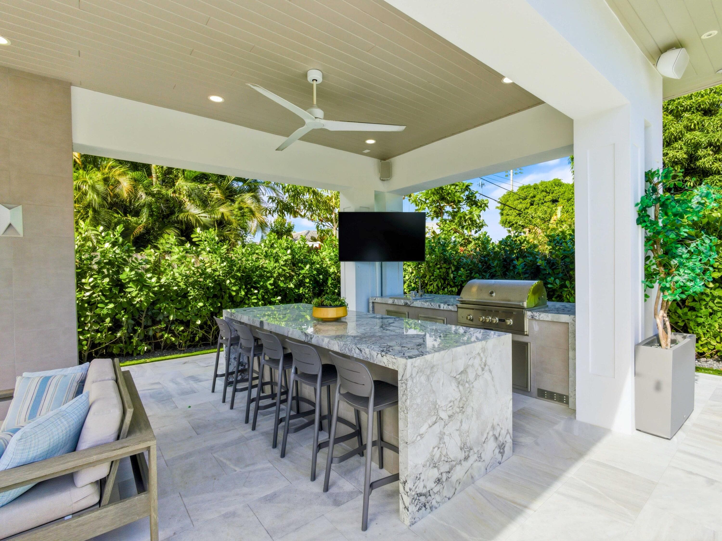 2210 NE 3rd Ave Avenue, Delray Beach, FL 33444 14