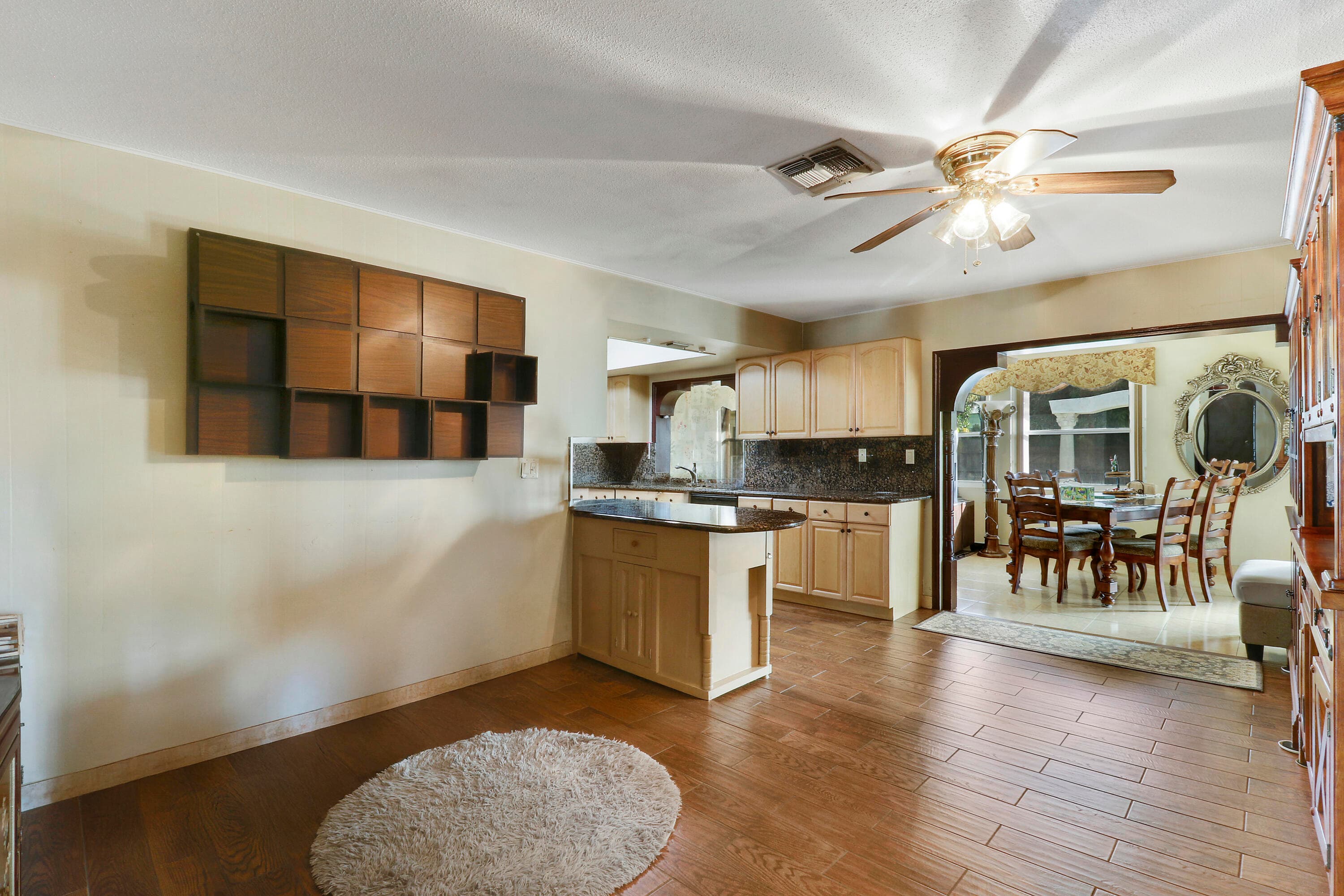 10868 Larch Court, Palm Beach Gardens, FL 33418 33
