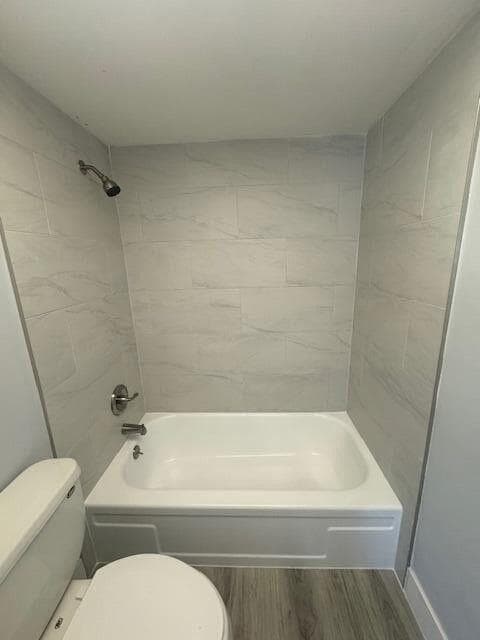 315 Circle Drive S 102, Boynton Beach, FL 33435 21
