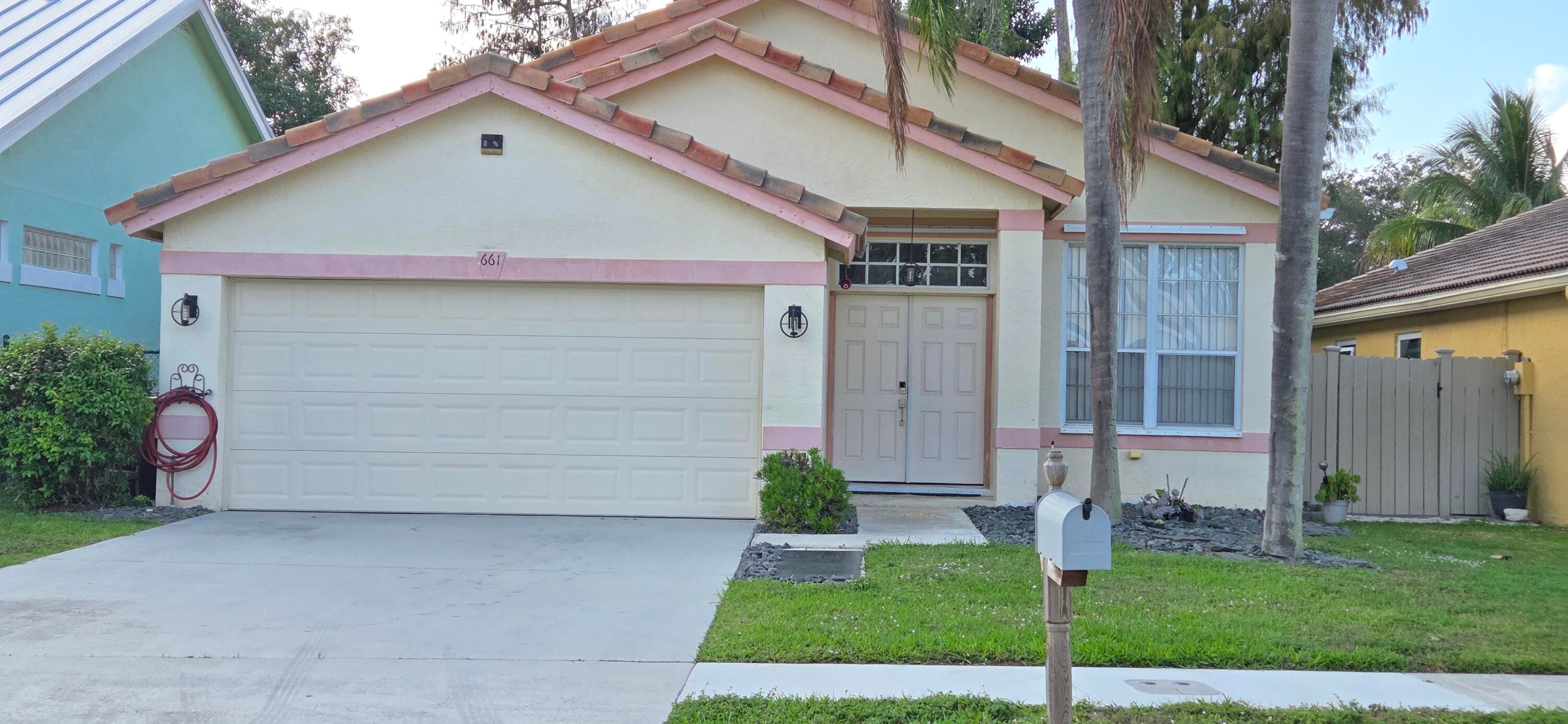 661 Lake Wellington Drive, Wellington, FL 33414