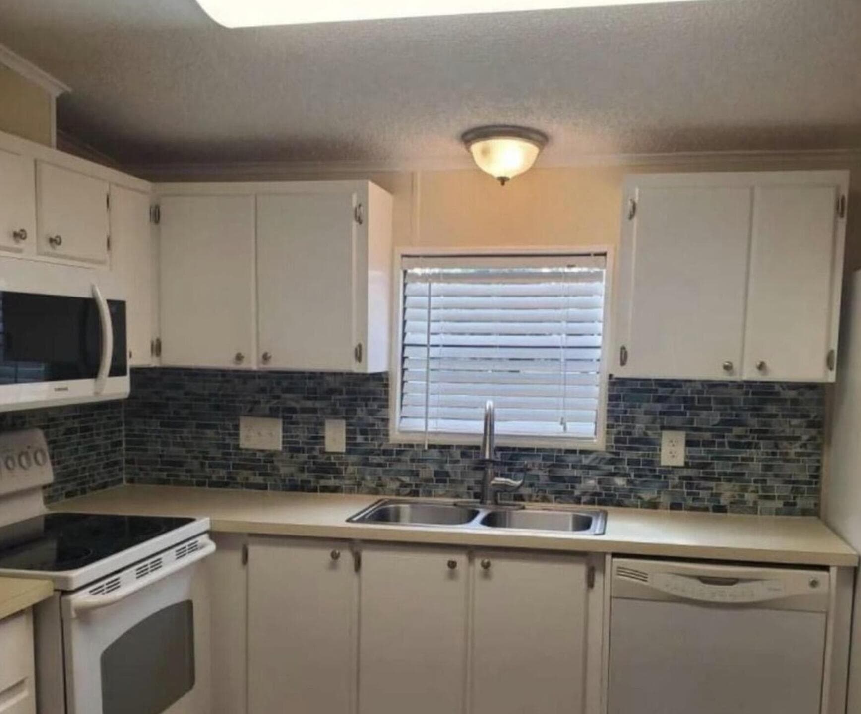 19418 Saddlebrook Court, North Fort Myers, FL 33903 6