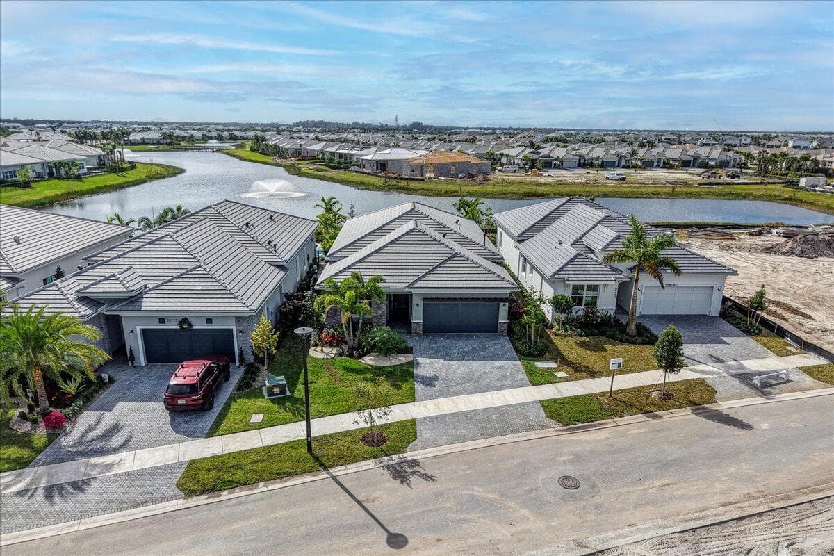 10161 Timber Creek Way, Palm Beach Gardens, FL 33412 68