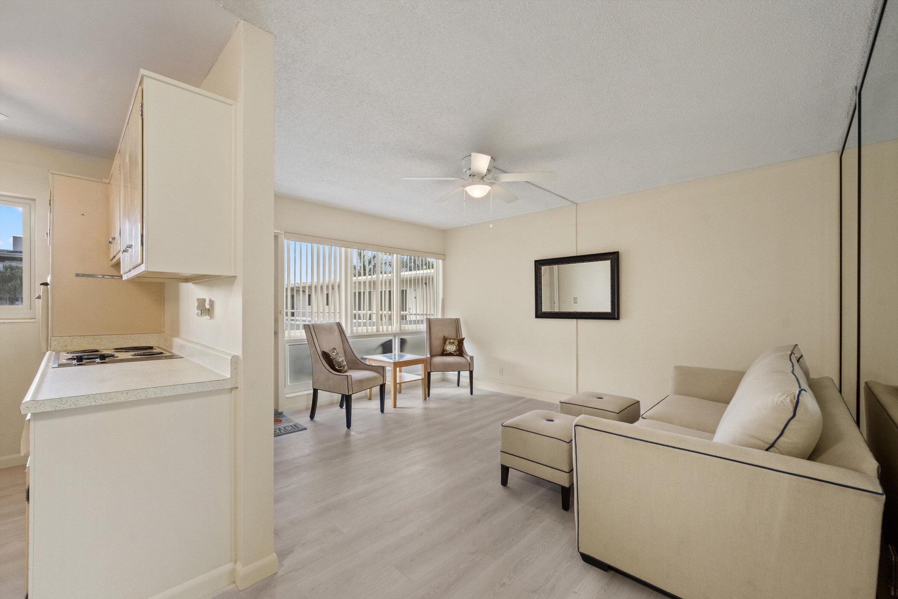 3205 SE 7th Street 206, Pompano Beach, FL 33062 11