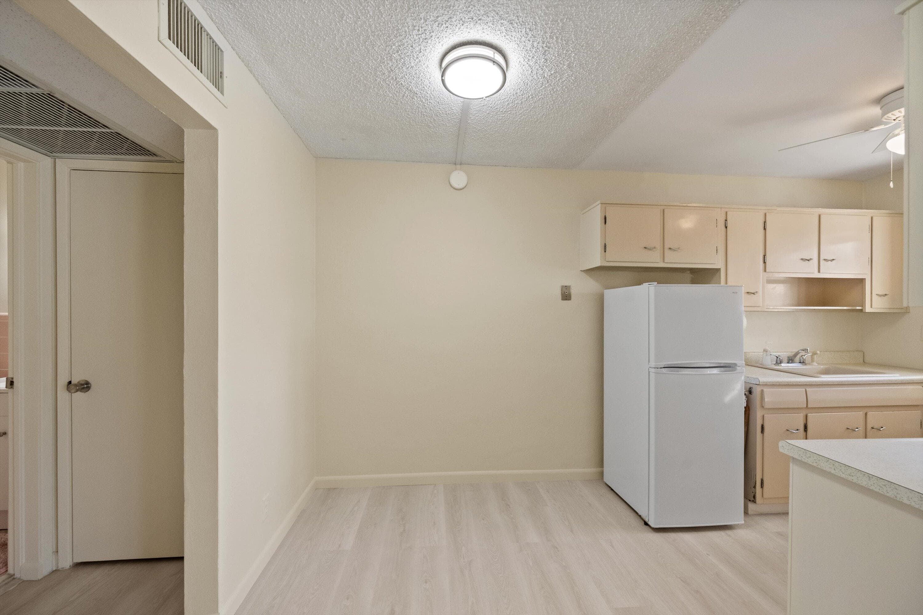 3205 SE 7th Street 206, Pompano Beach, FL 33062 12
