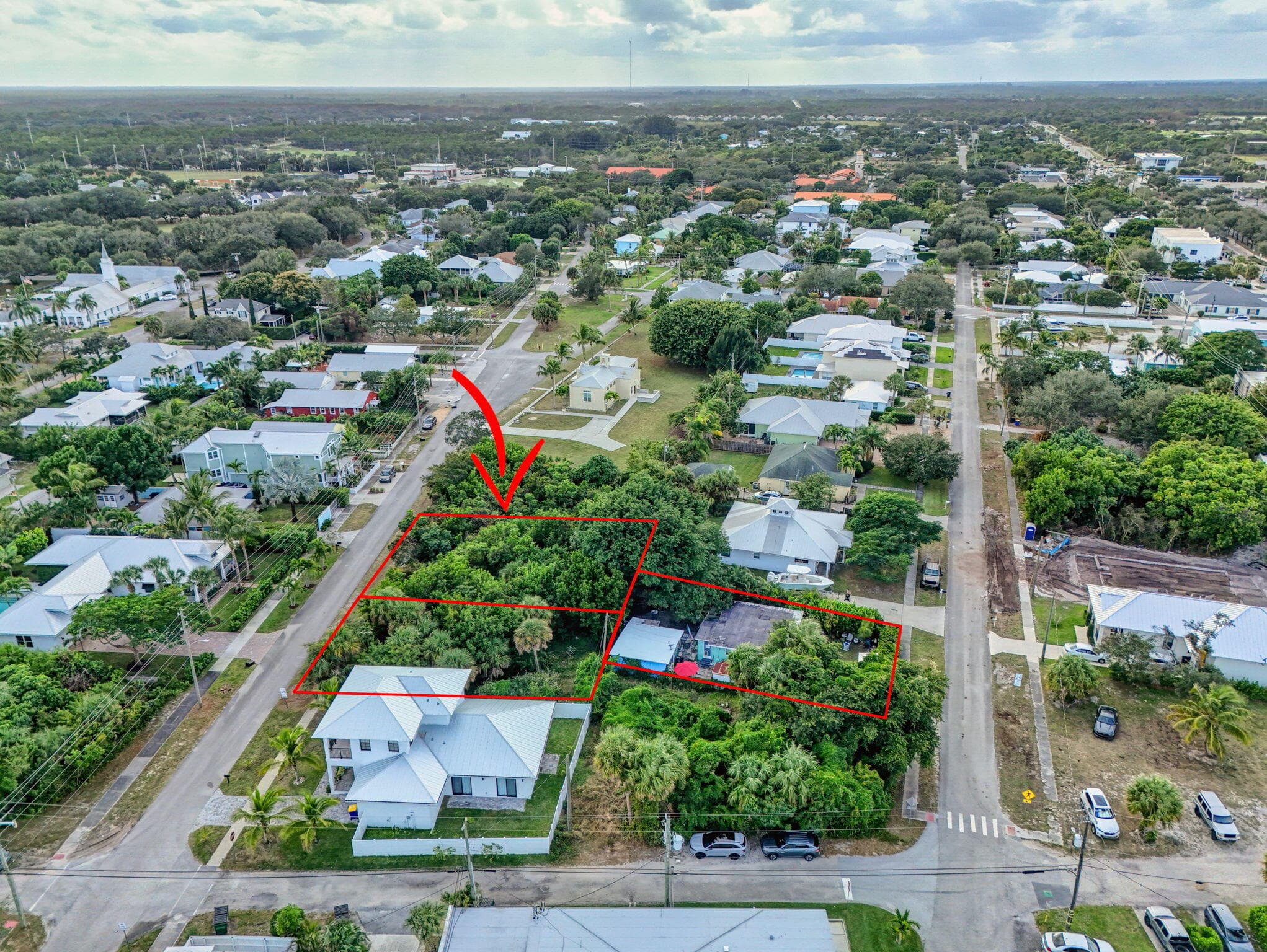 9156 SE Mars Street, Hobe Sound, FL 33455 8