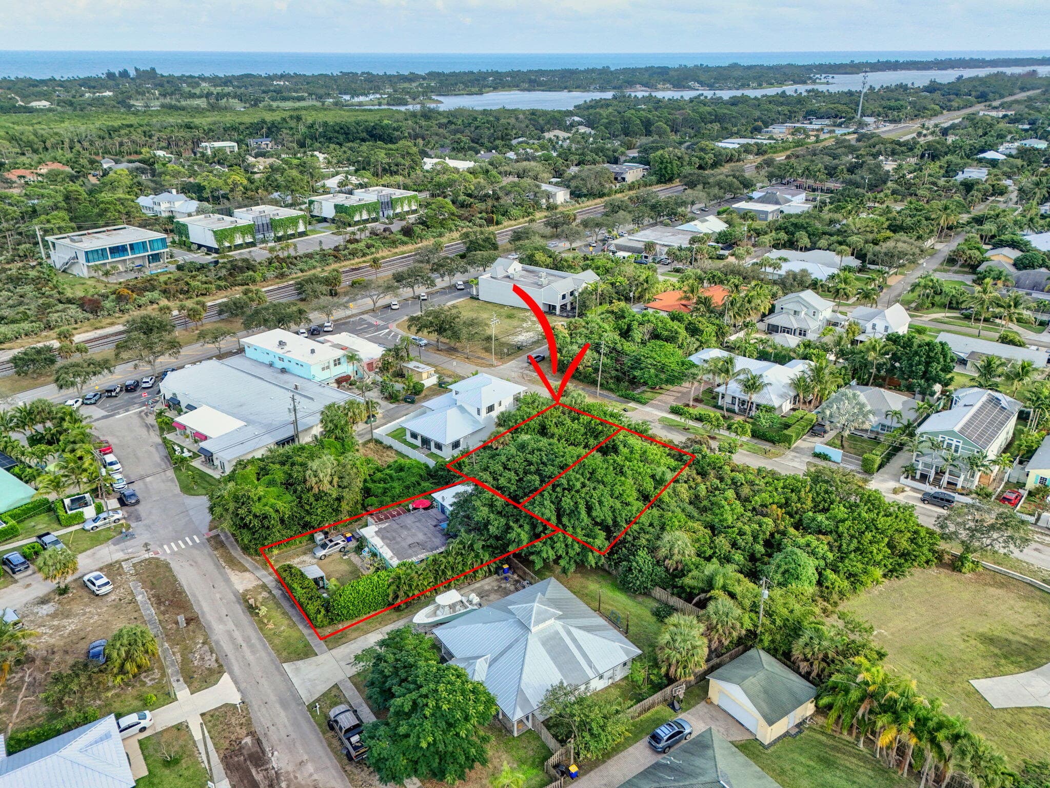 9156 SE Mars Street, Hobe Sound, FL 33455 12