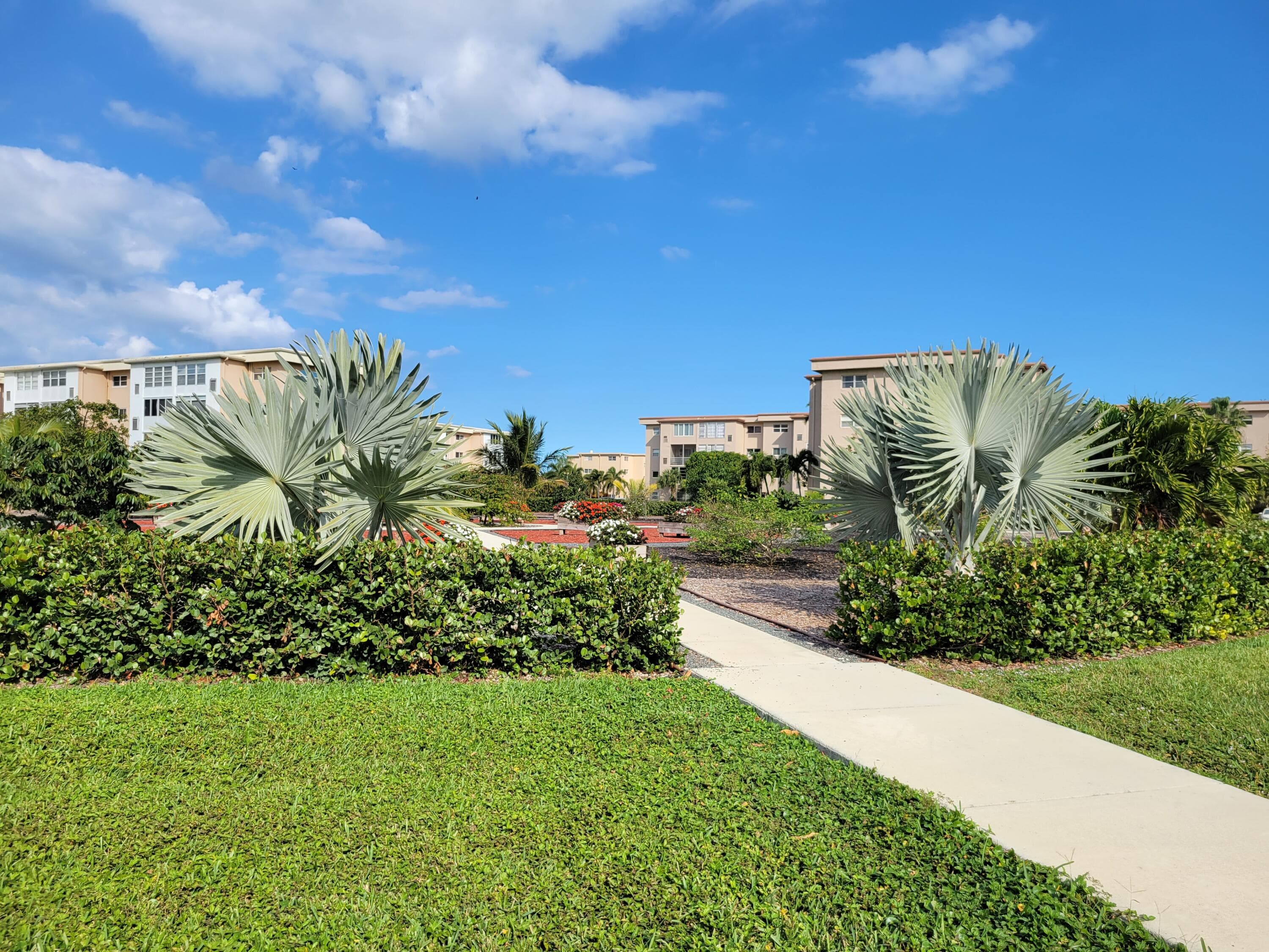 300 NE 26th Avenue 305, Boynton Beach, FL 33435 36