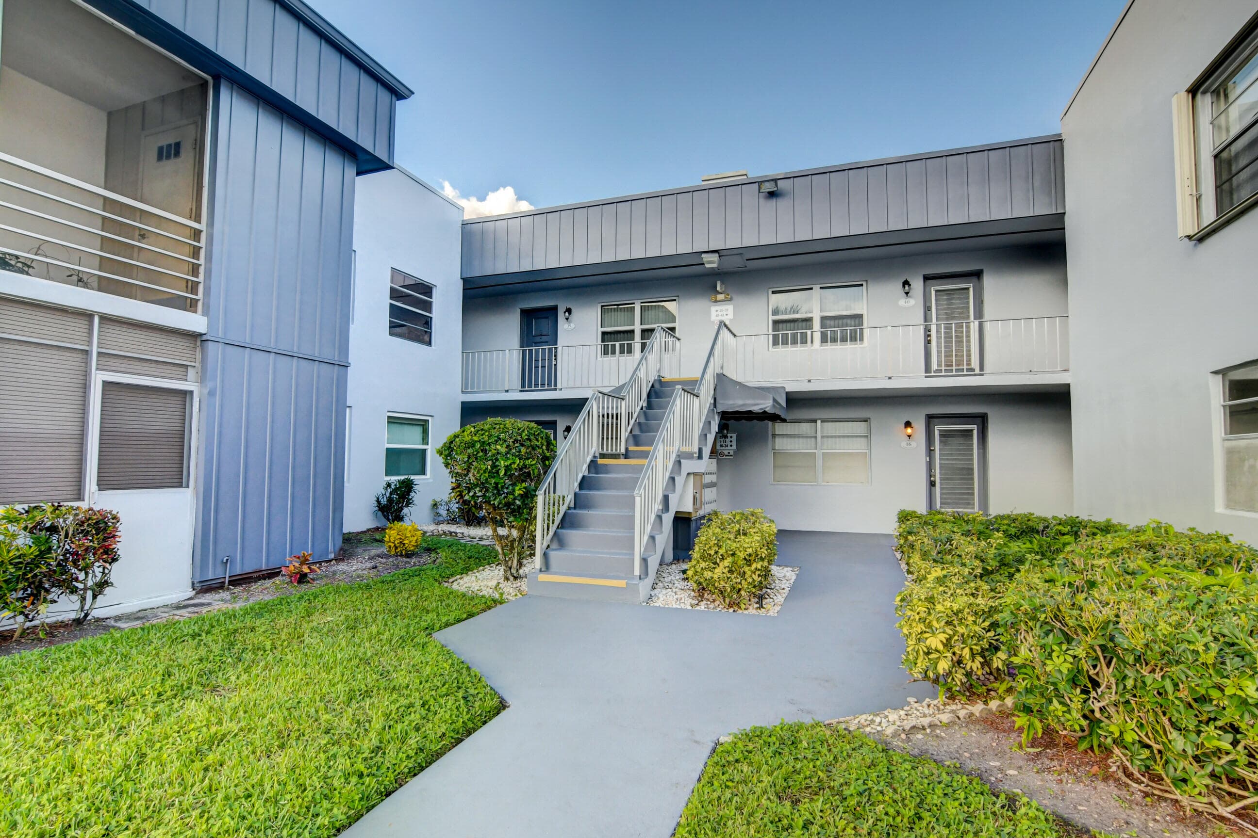42 Burgundy A A, Delray Beach, FL 33484 2