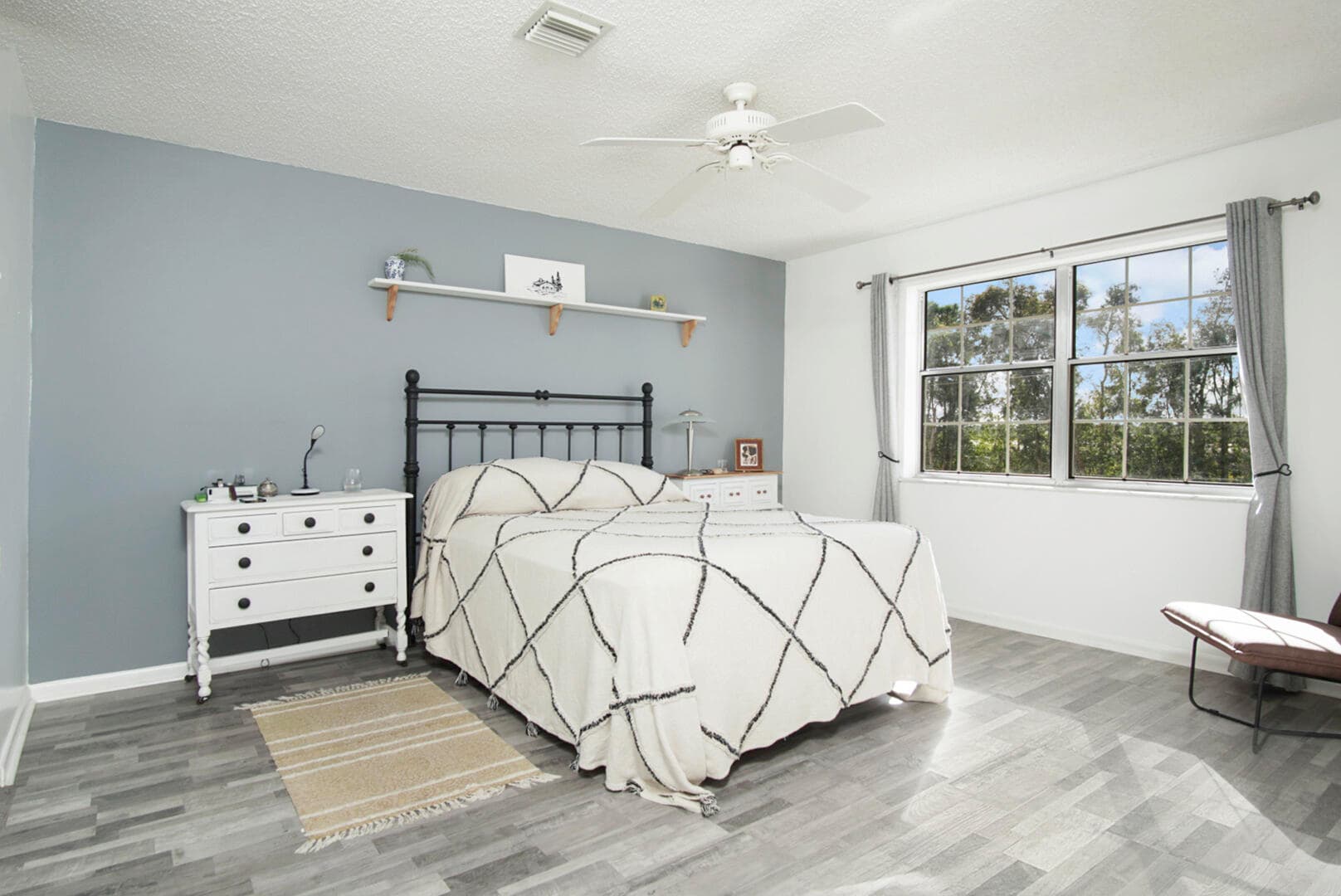 1203 S Lakes End Drive E-2, Fort Pierce, FL 34982 18