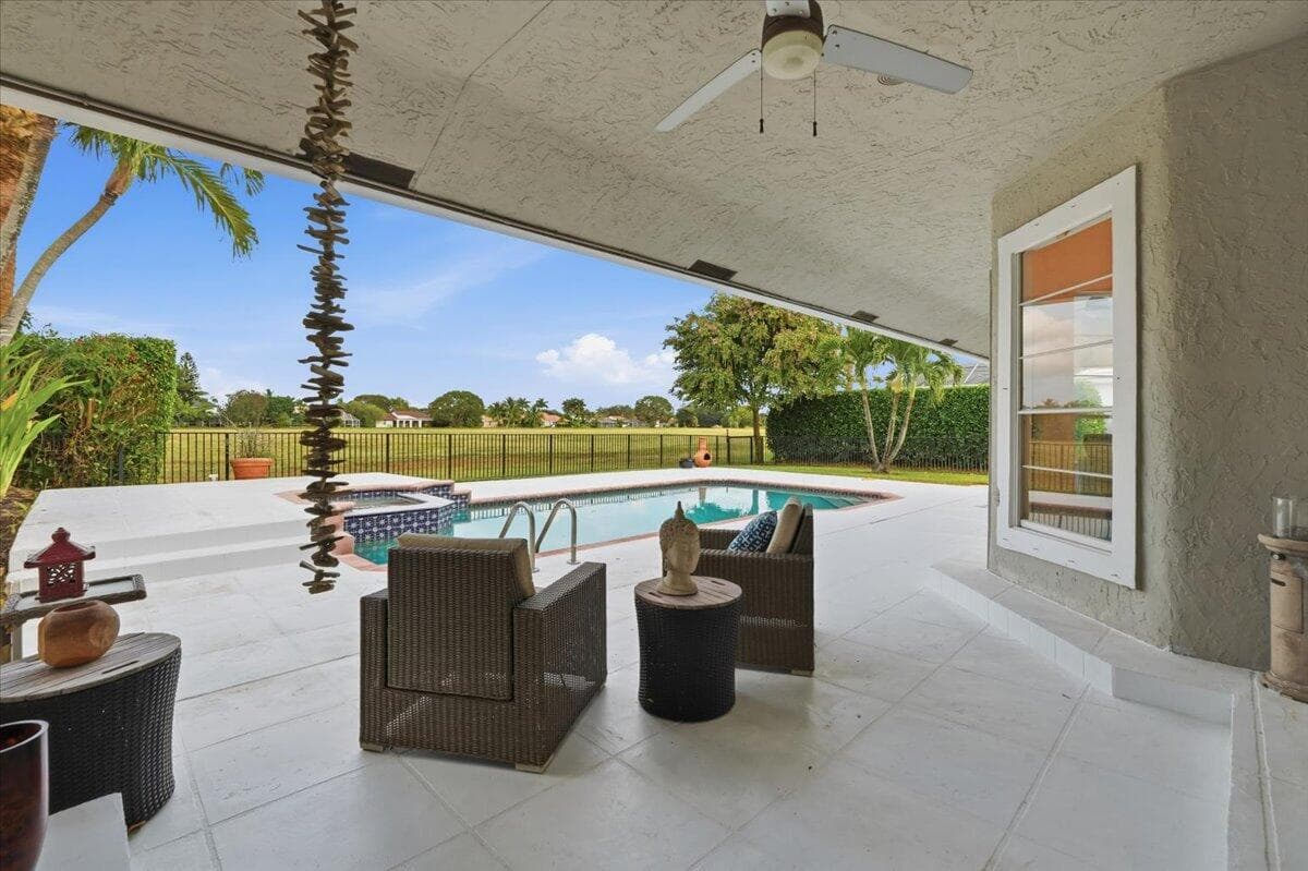 2106 Sunderland Avenue, Wellington, FL 33414 37