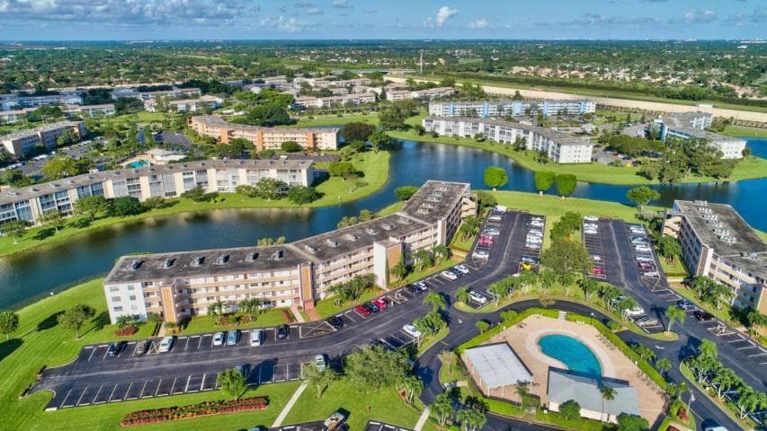 4008 Hythe A, Boca Raton, FL 33434 29