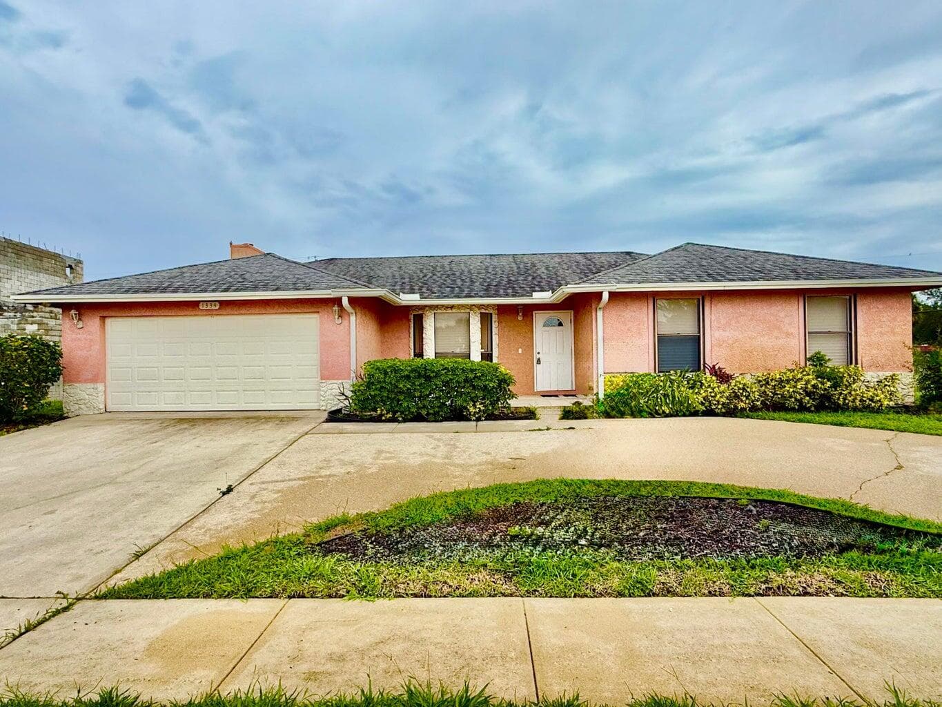 1334 N Mangonia Drive Drive, West Palm Beach, FL 33401 2