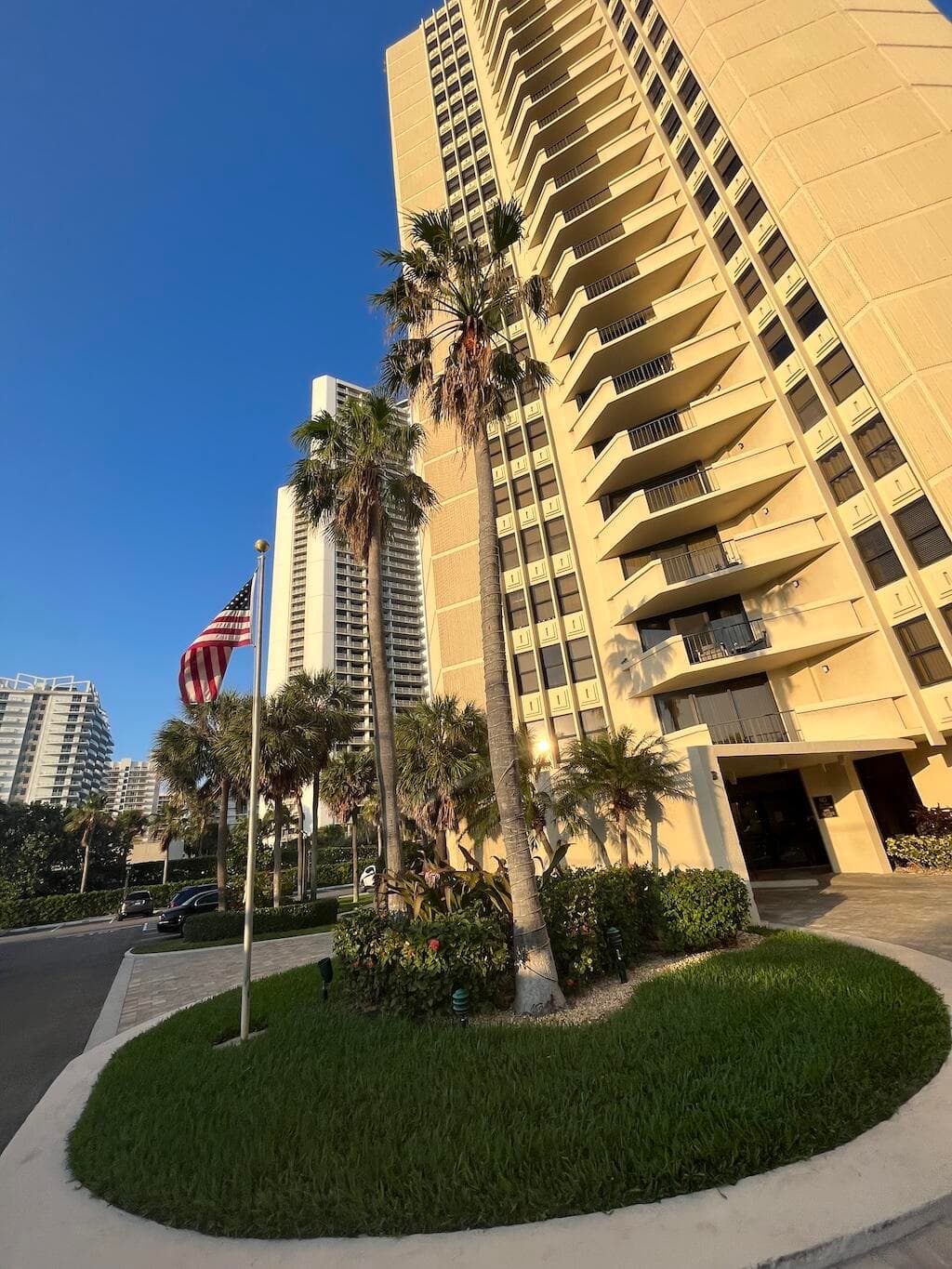 2800 N Ocean Drive B-23c, Singer Island, FL 33404 34