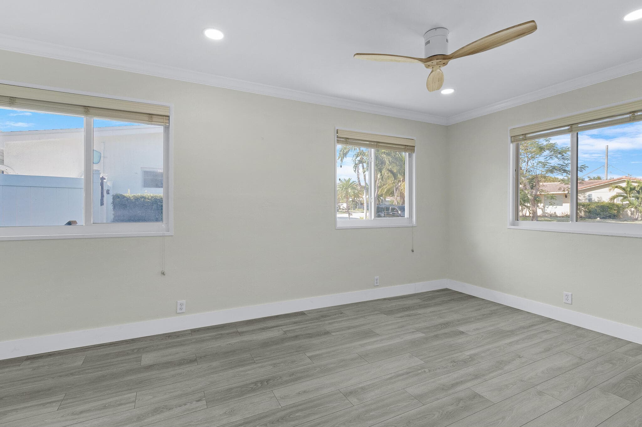 912 SE 8th Court, Deerfield Beach, FL 33441 33