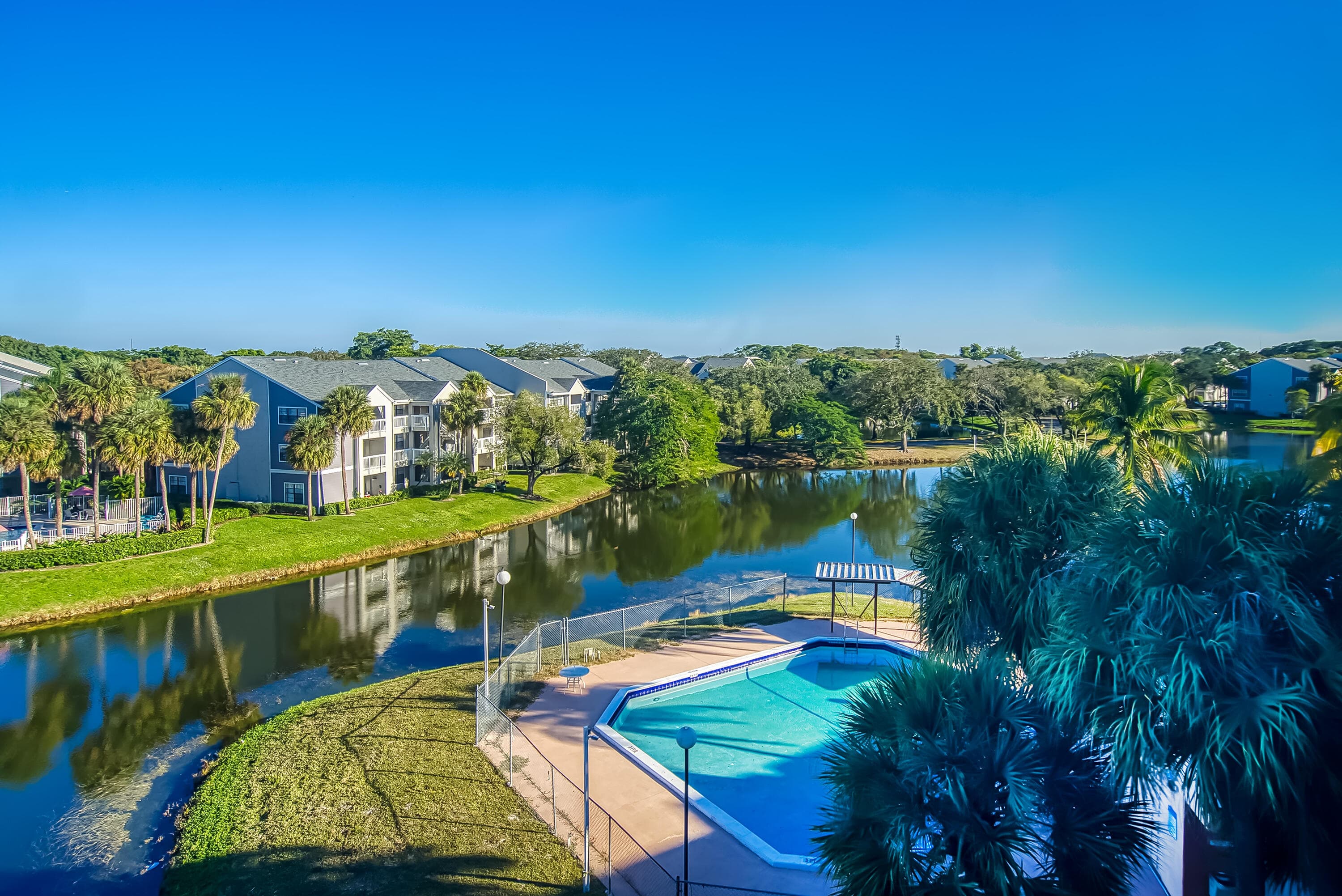 8030 Hampton Boulevard 502, North Lauderdale, FL 33068 4