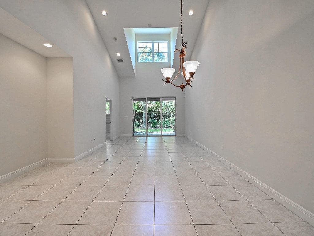 1645 Baseline Lane, Vero Beach, FL 32967 5
