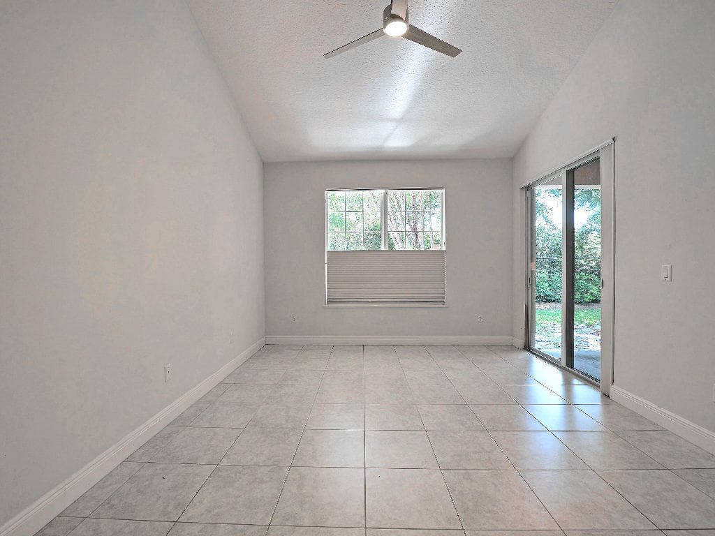 1645 Baseline Lane, Vero Beach, FL 32967 9