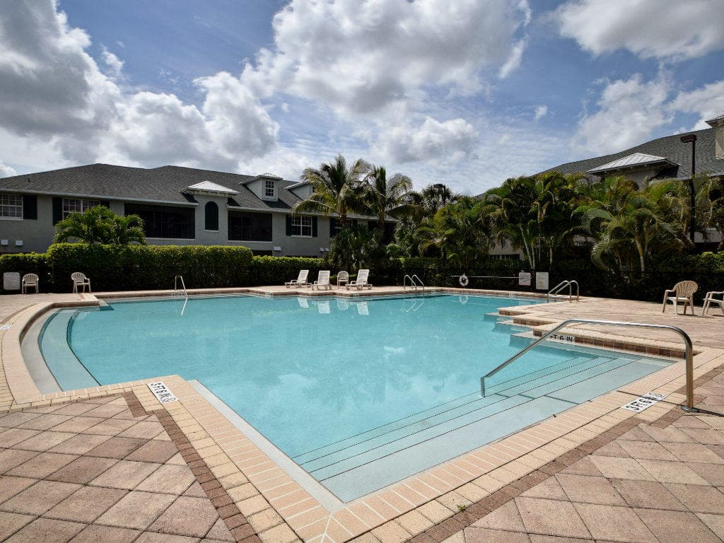 1645 Baseline Lane, Vero Beach, FL 32967 32