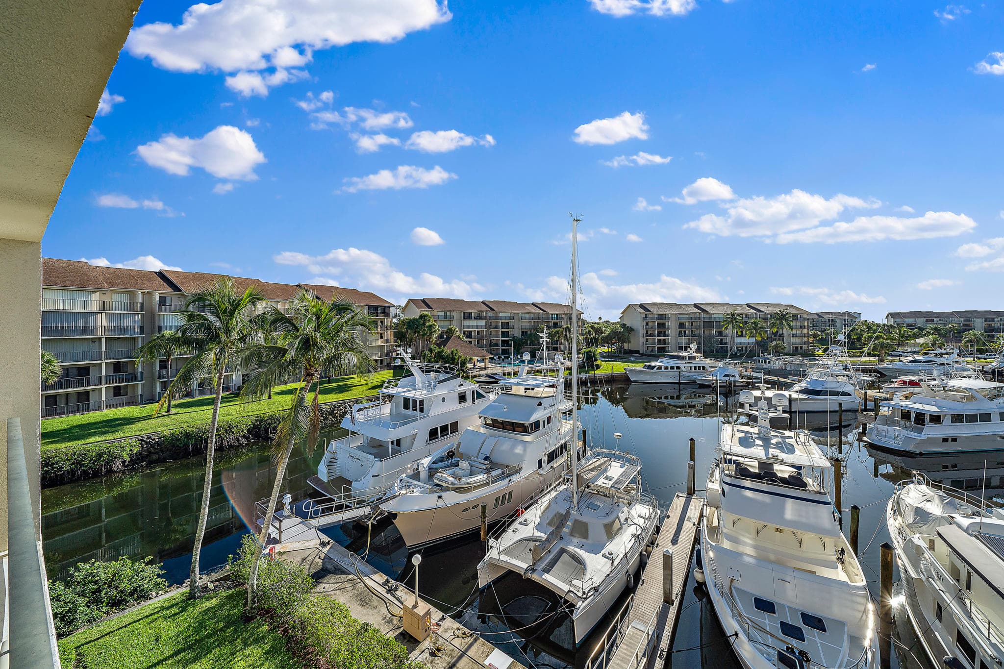 2601 Marina Isle Way 402, Jupiter, FL 33477 10