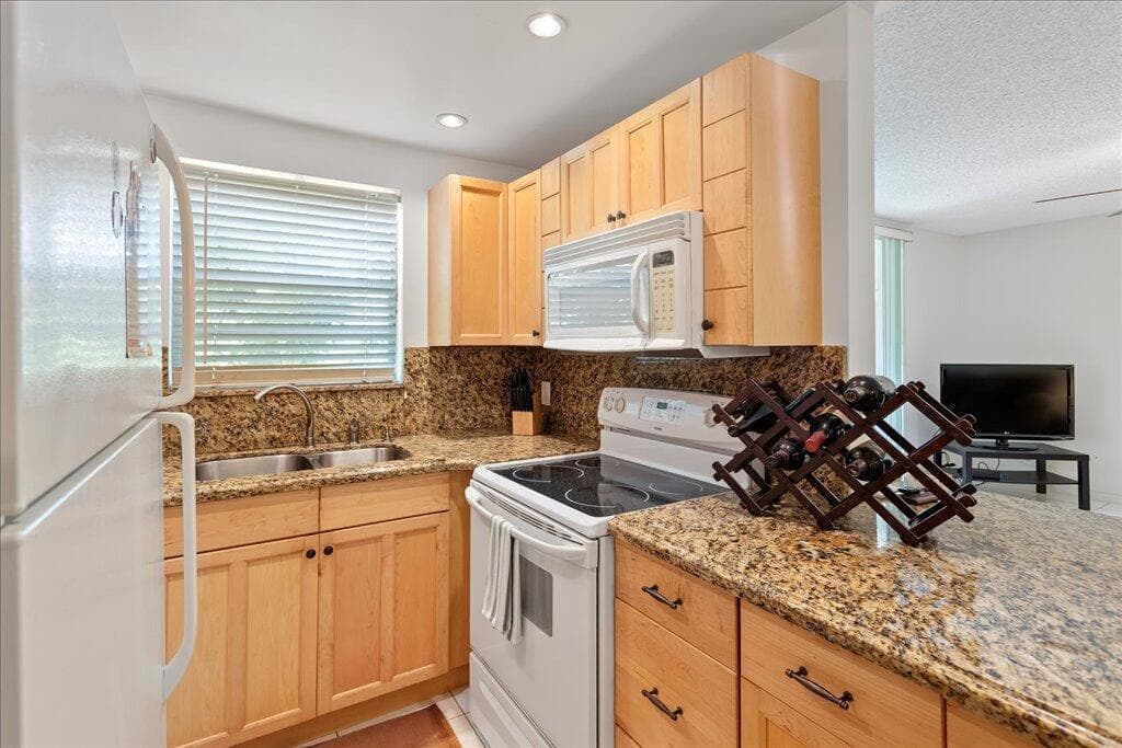 1124 NW 13th Street 120a, Boca Raton, FL 33486 4