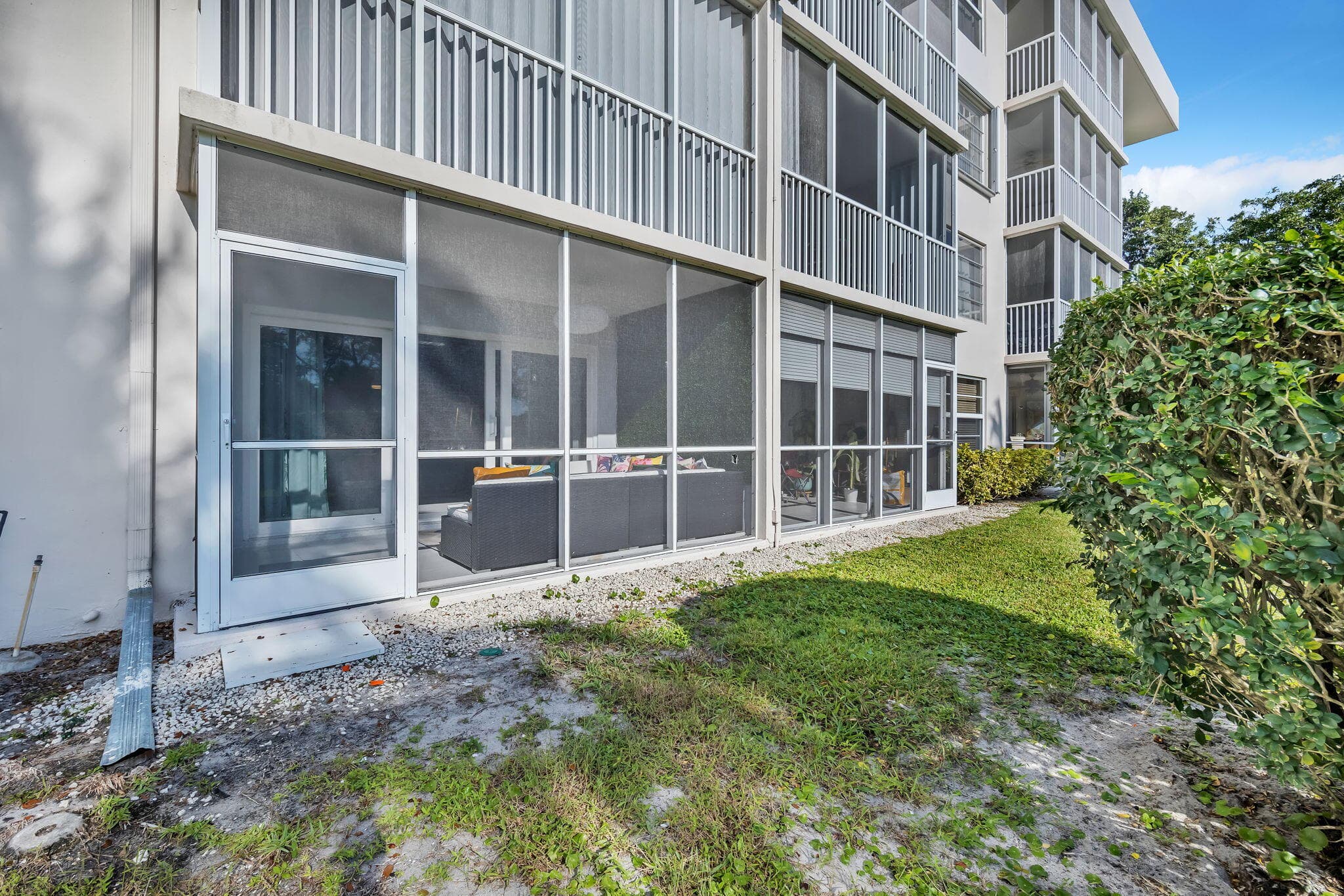 2800 N Palm Aire Drive 108, Pompano Beach, FL 33069 21