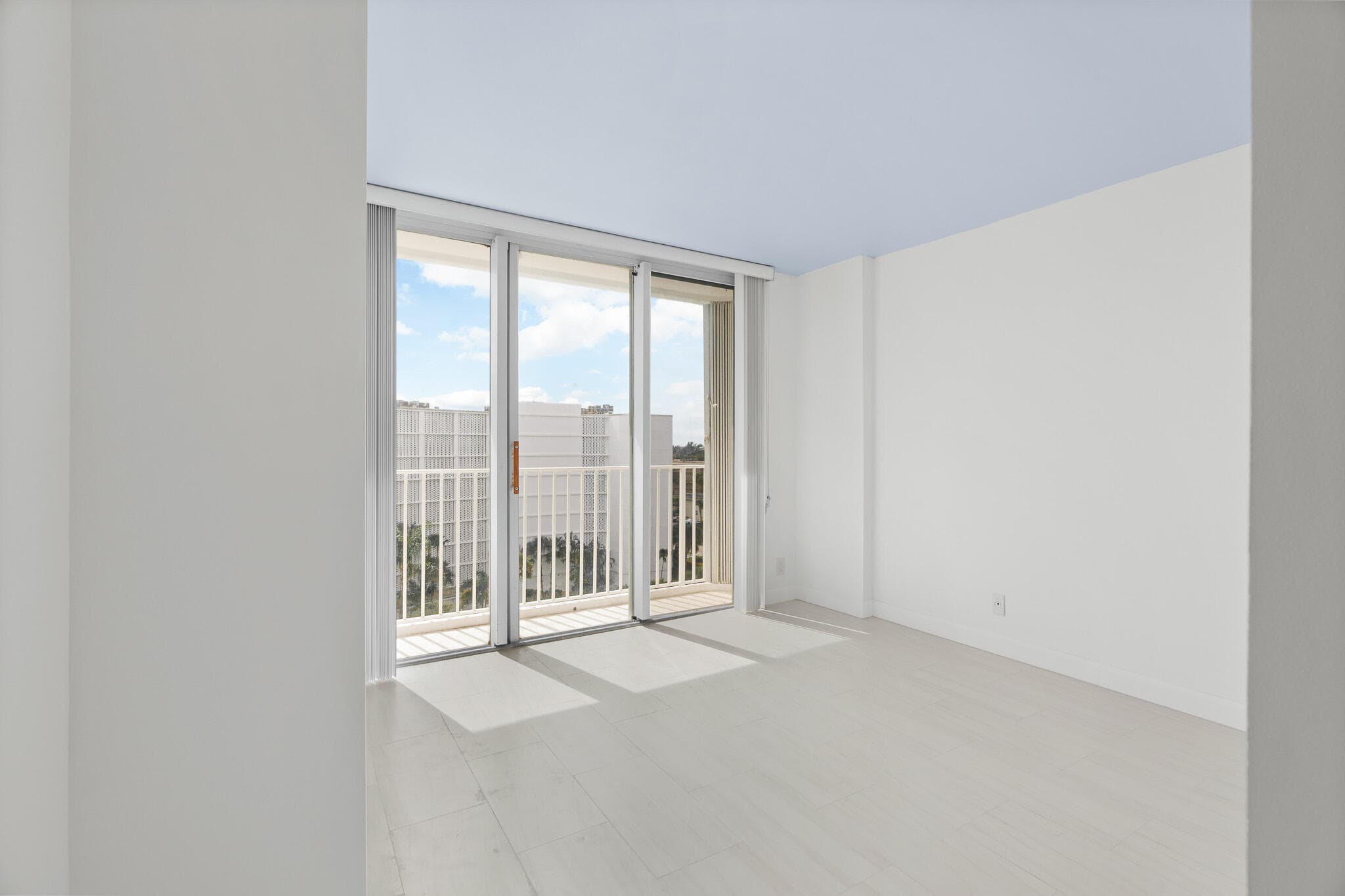 3580 S Ocean Boulevard 8b, South Palm Beach, FL 33480 17