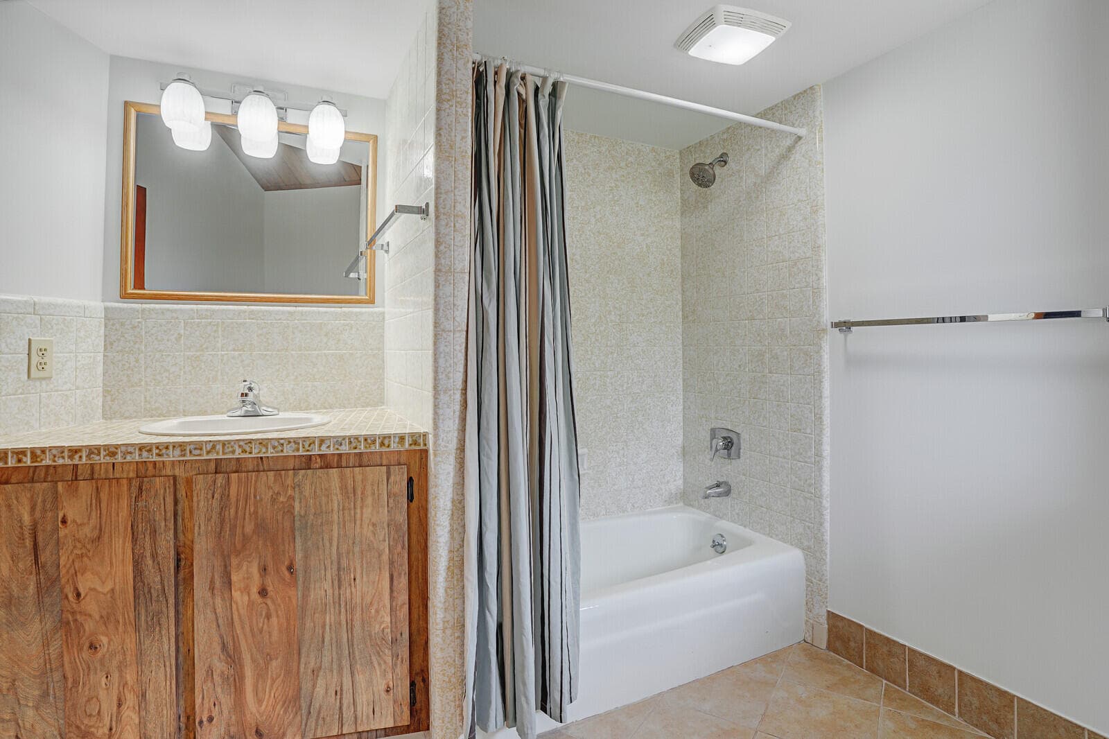 9752 SE Highborne Way, Hobe Sound, FL 33455 21