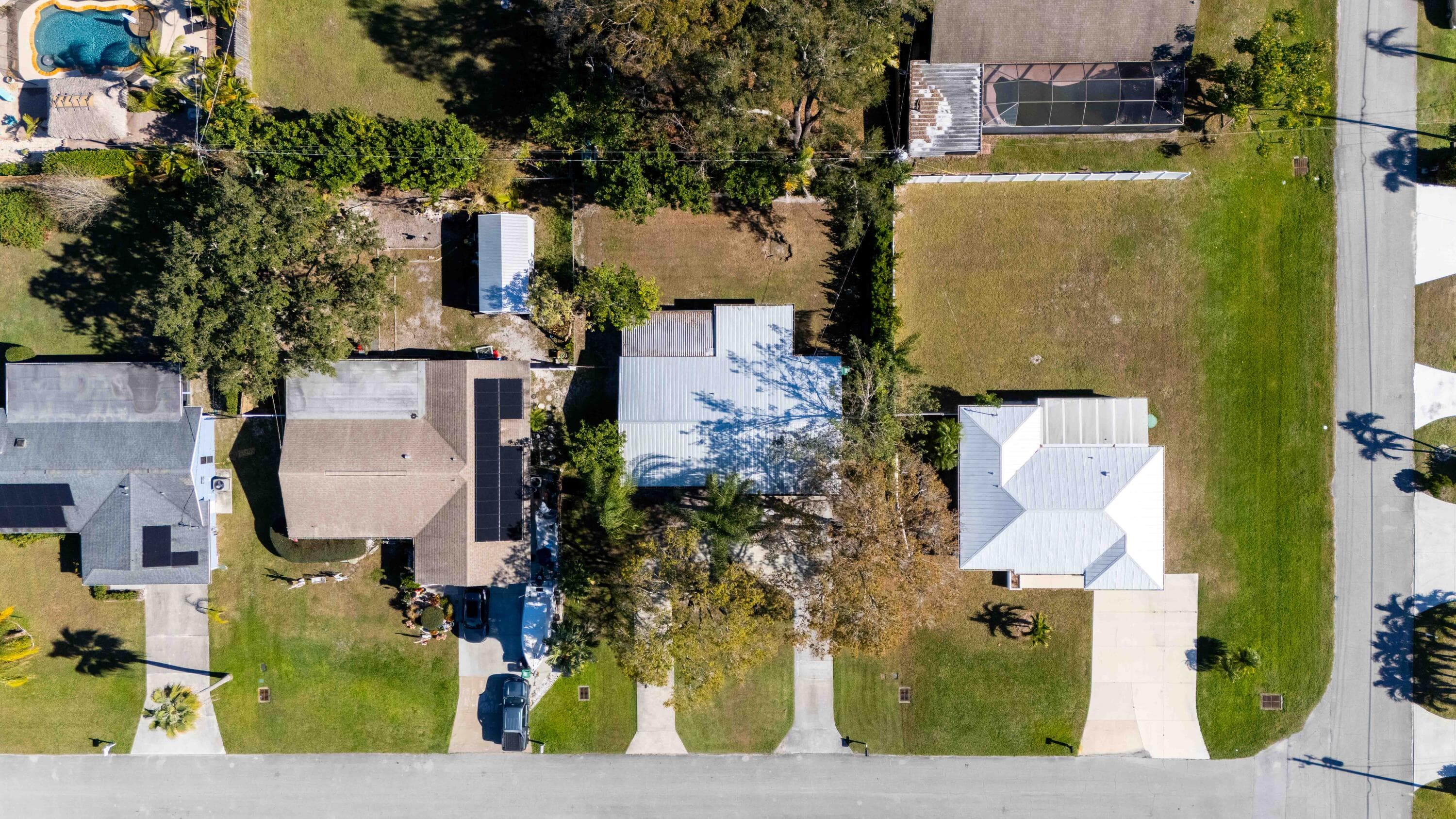 477 SE Asbury Lane, Port St. Lucie, FL 34983 23