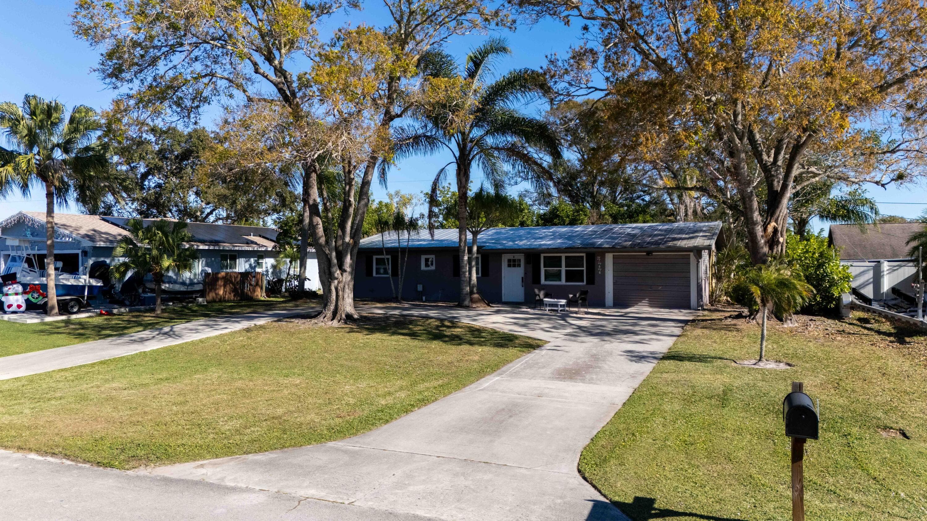 477 SE Asbury Lane, Port St. Lucie, FL 34983 21