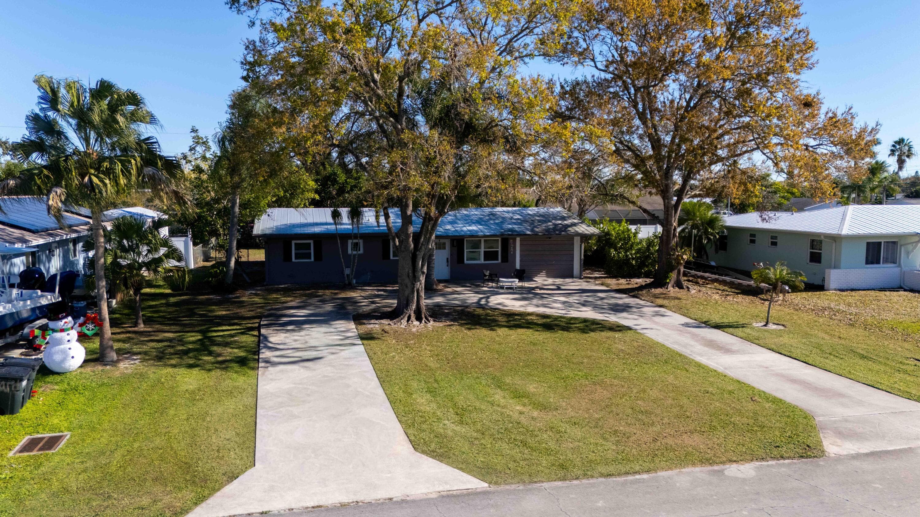 477 SE Asbury Lane, Port St. Lucie, FL 34983 22