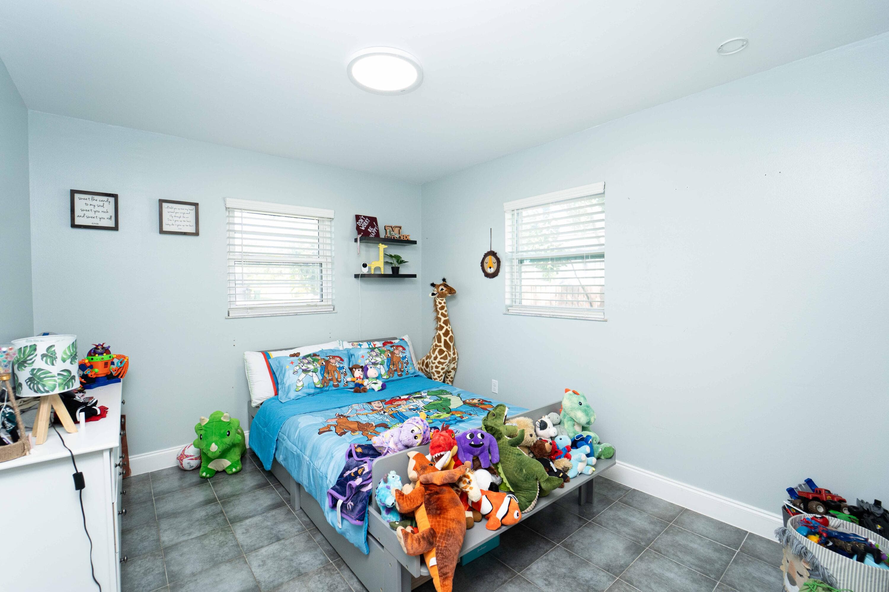 477 SE Asbury Lane, Port St. Lucie, FL 34983 12