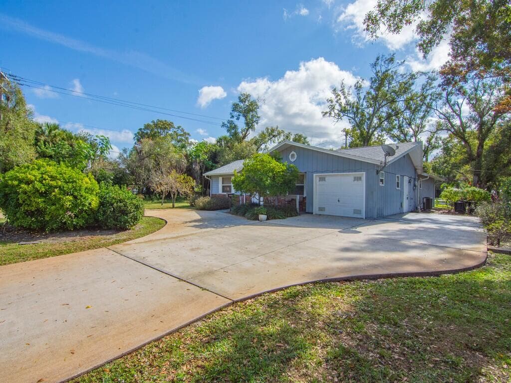 3105 Atlantic Boulevard, Vero Beach, FL 32960 9
