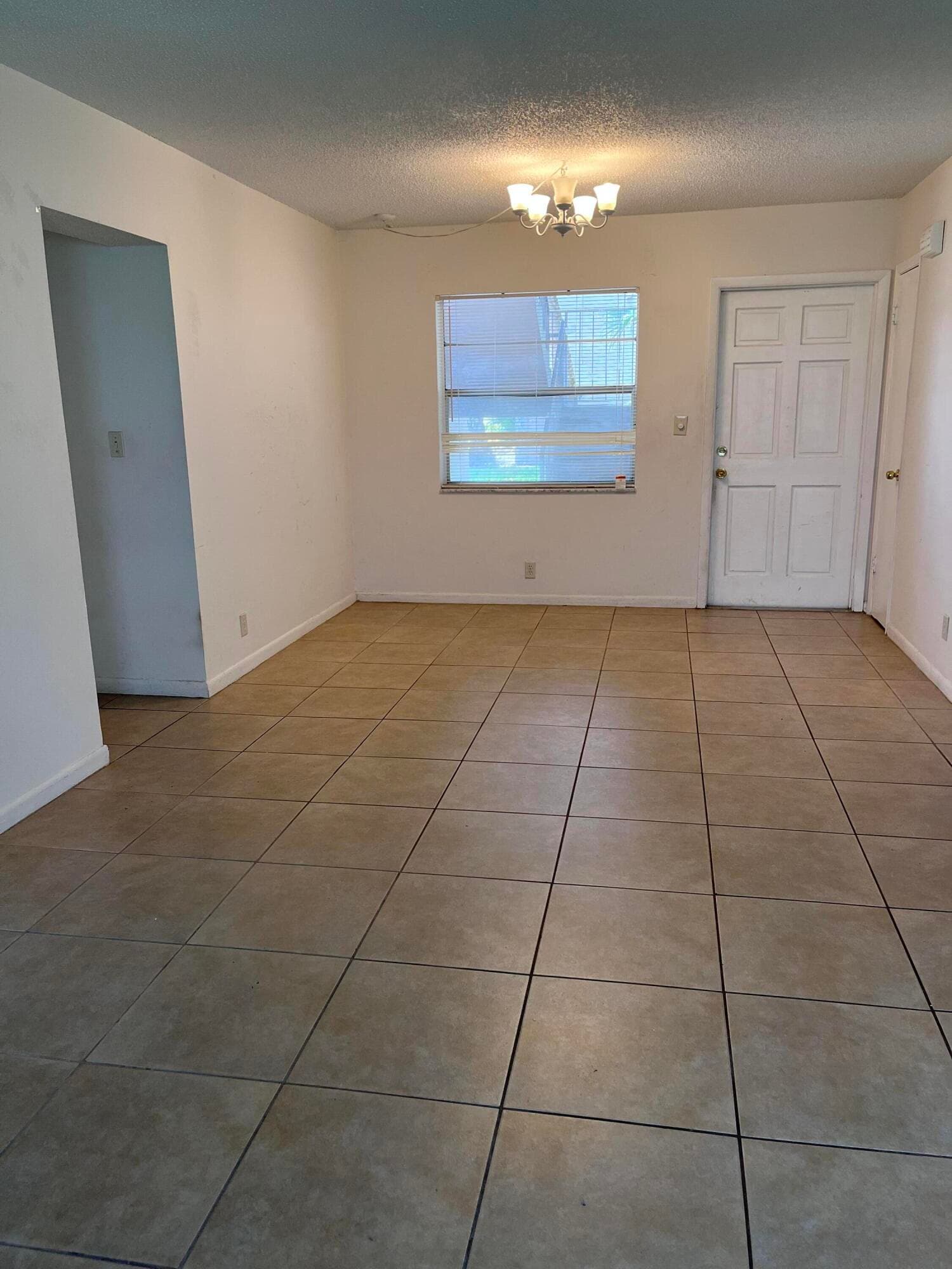 8141 SW 24th Court 108, Davie, FL 33324 8