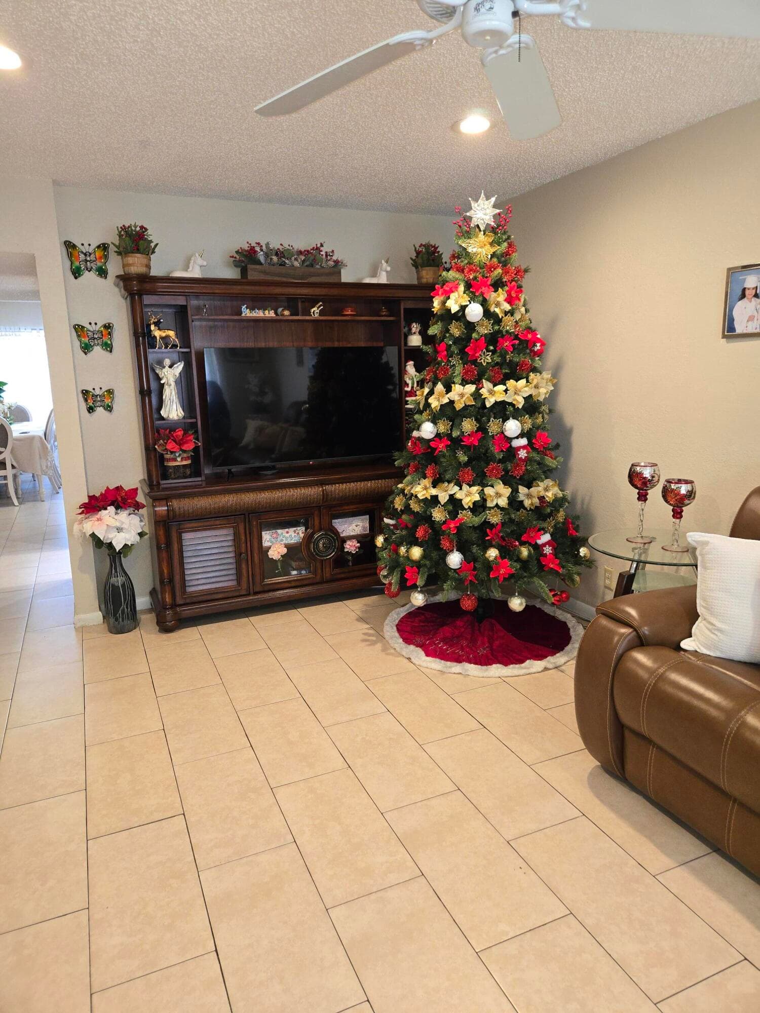2396 Daphne Drive, West Palm Beach, FL 33415 2
