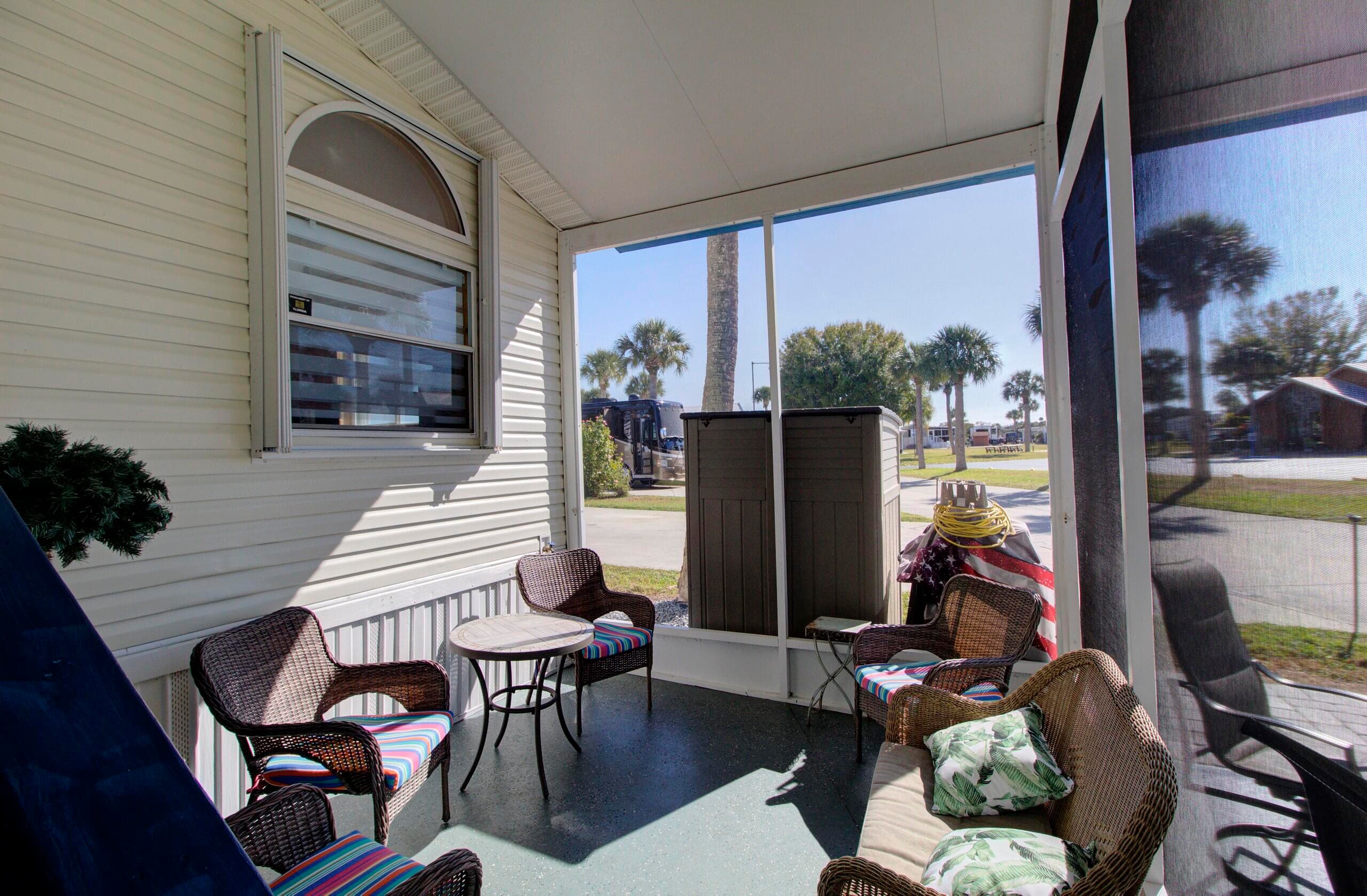 6633 SE 52nd Street, Okeechobee, FL 34974 24