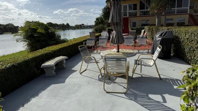 100 Stratford H, West Palm Beach, FL 33417 3