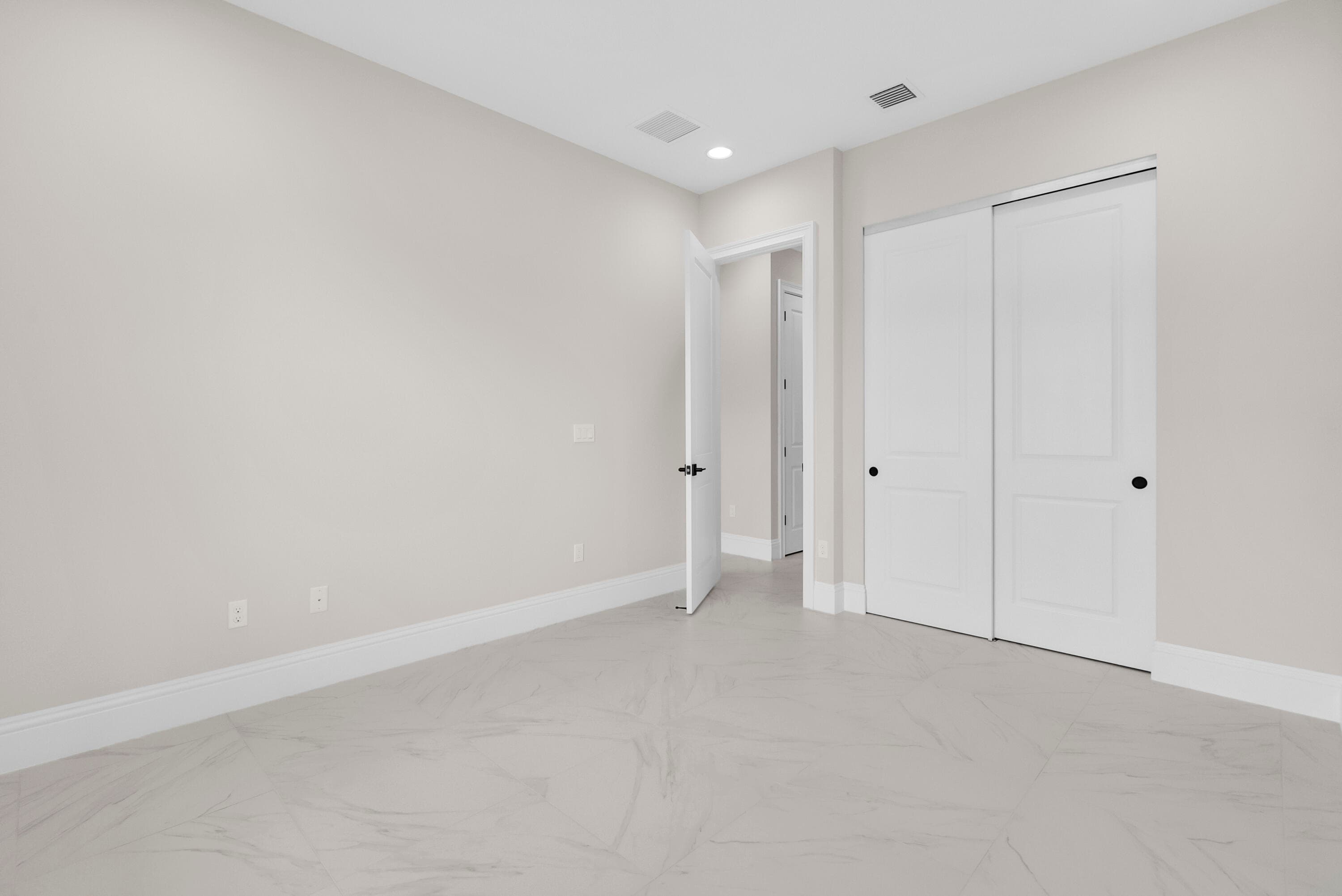 4237 Lucaya Pointe Way, Vero Beach, FL 32967 26