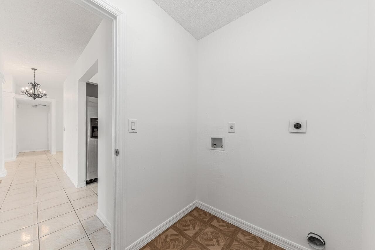 1126 SW Calmar Avenue, Port St. Lucie, FL 34953 20