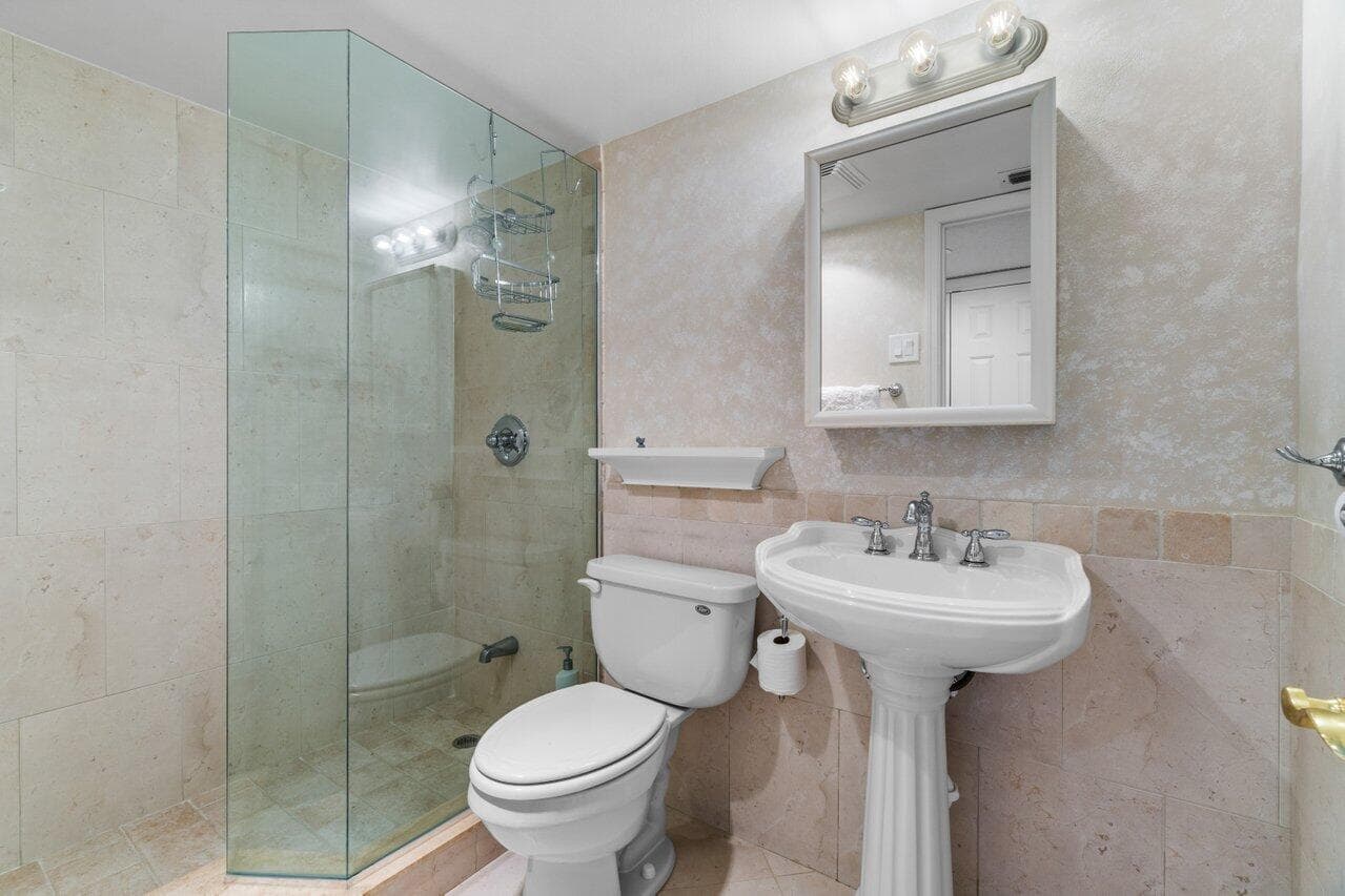 1401 S Ocean Boulevard 3090, Boca Raton, FL 33432 18