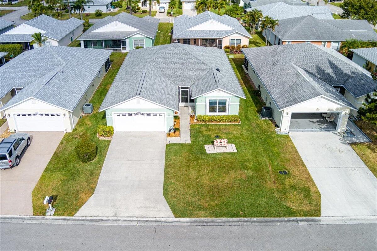 6144 Alexandria Circle, Fort Pierce, FL 34982 40