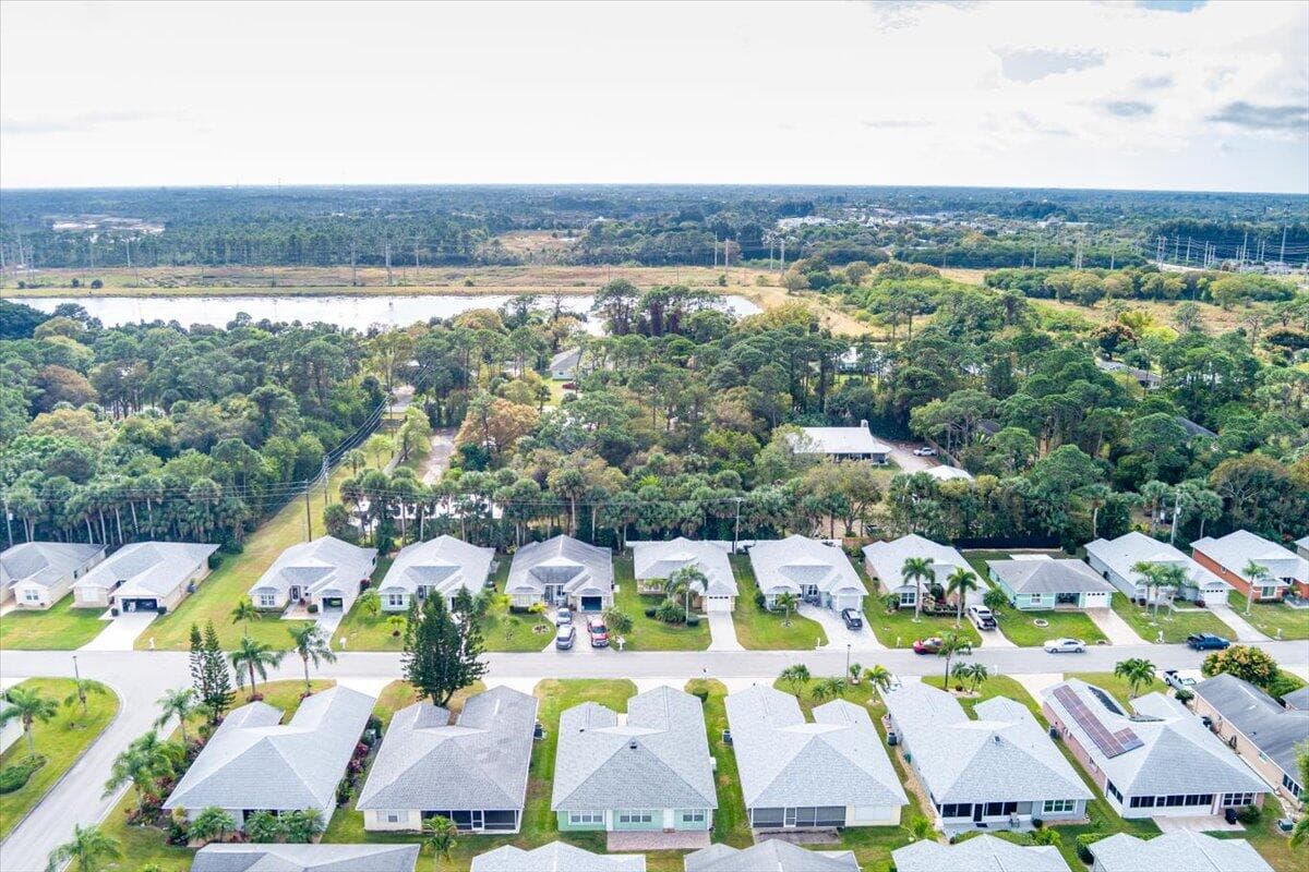 6144 Alexandria Circle, Fort Pierce, FL 34982 46