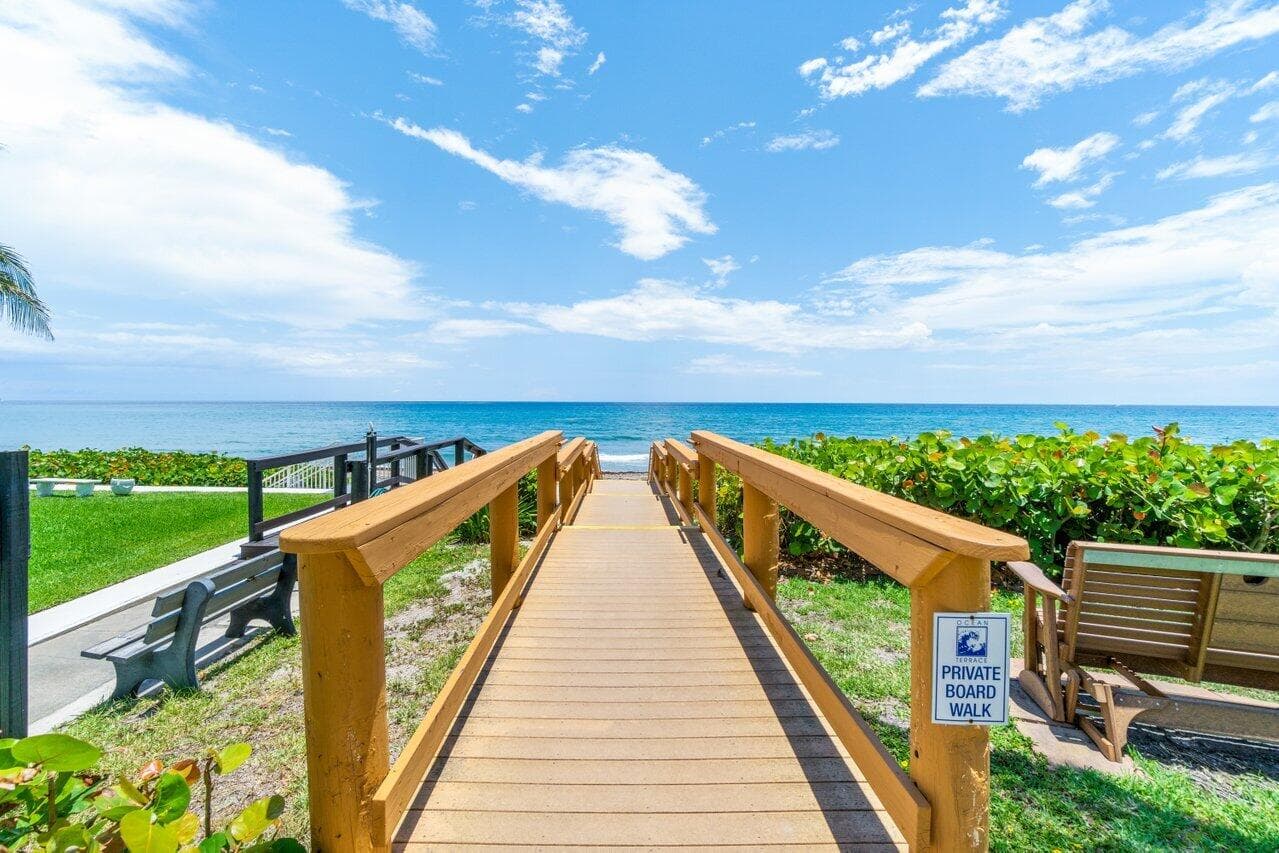3115 S Ocean Boulevard 104, Highland Beach, FL 33487 38