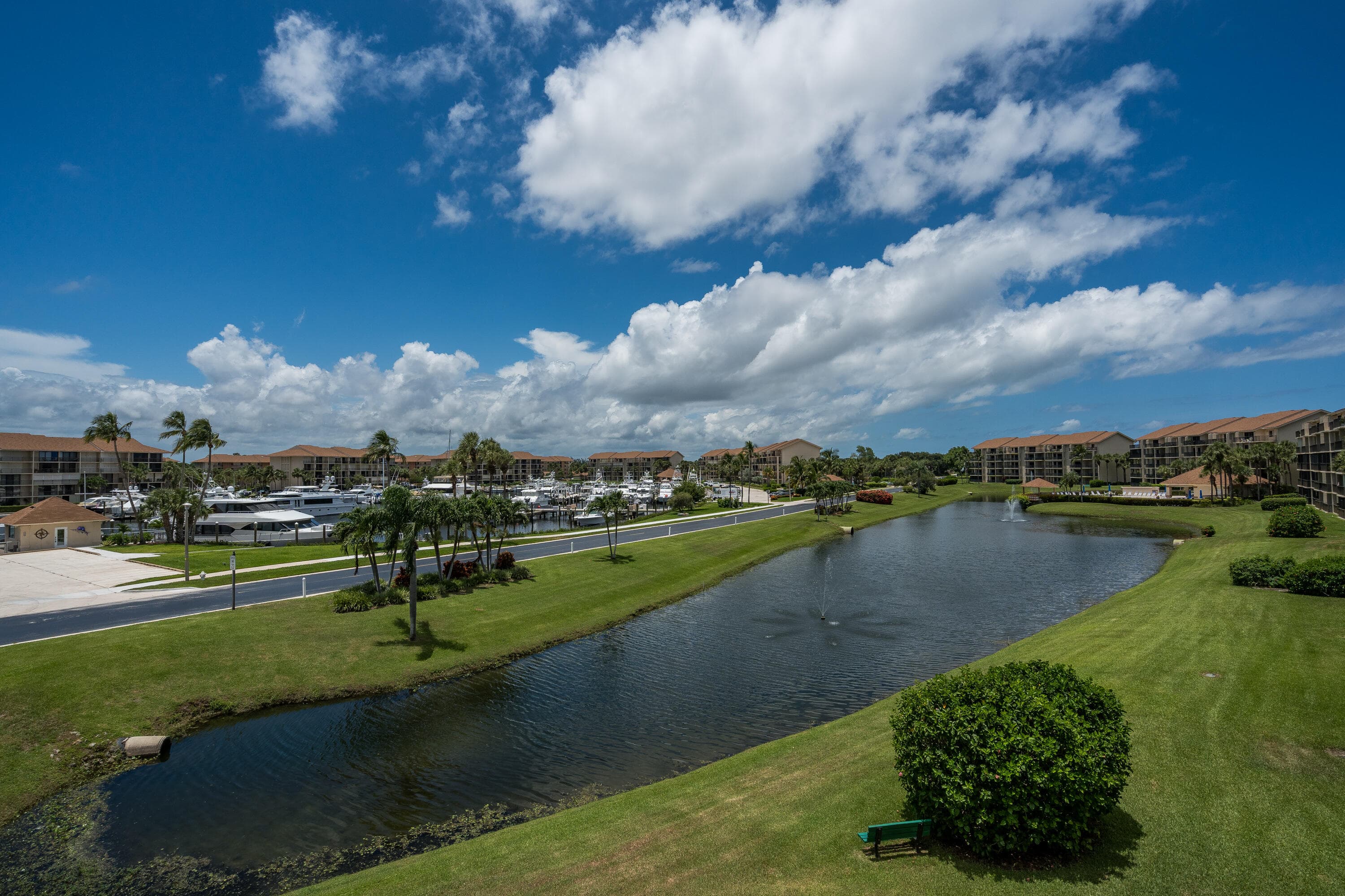 901 Seafarer Circle 306, Jupiter, FL 33477 26
