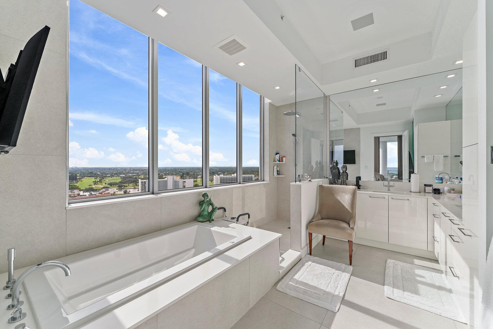 3 Water Club Way 1902, North Palm Beach, FL 33408 13