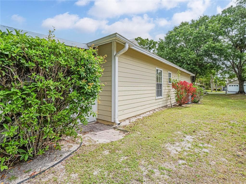 1875 Sixty Oaks Lane, Vero Beach, FL 32966 21