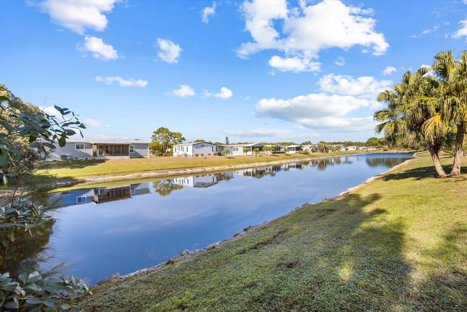 8221 Cinnamon Lane, Port St. Lucie, FL 34952