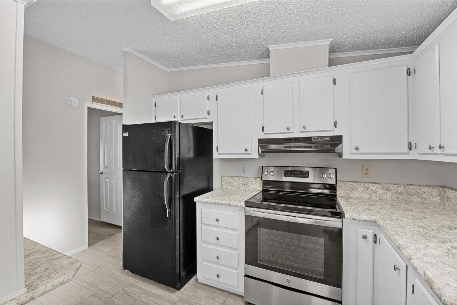 8530 Leadtree Court, Port St. Lucie, FL 34952 9