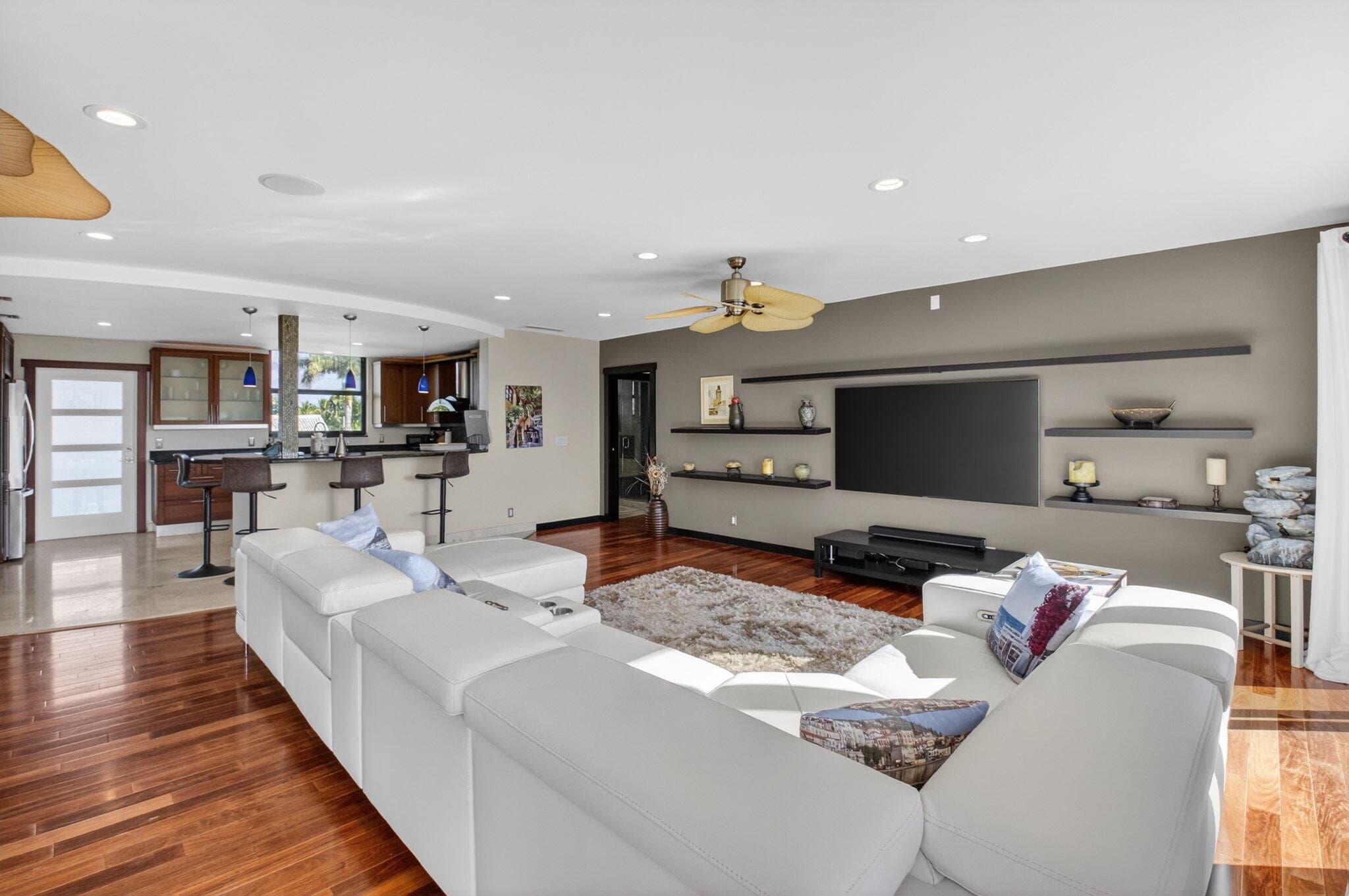 122 Andrews Avenue C, Delray Beach, FL 33483 9