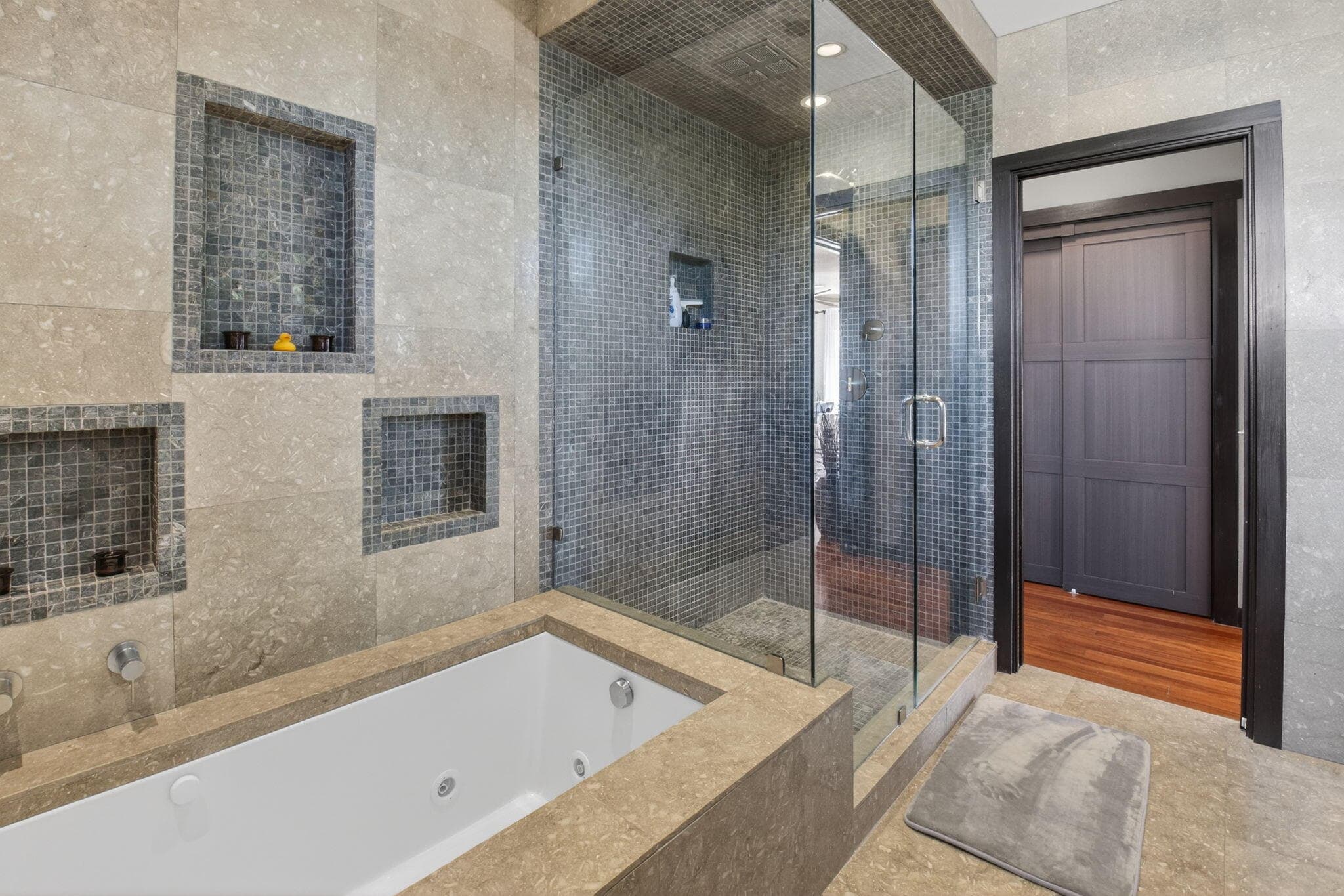 122 Andrews Avenue C, Delray Beach, FL 33483 24